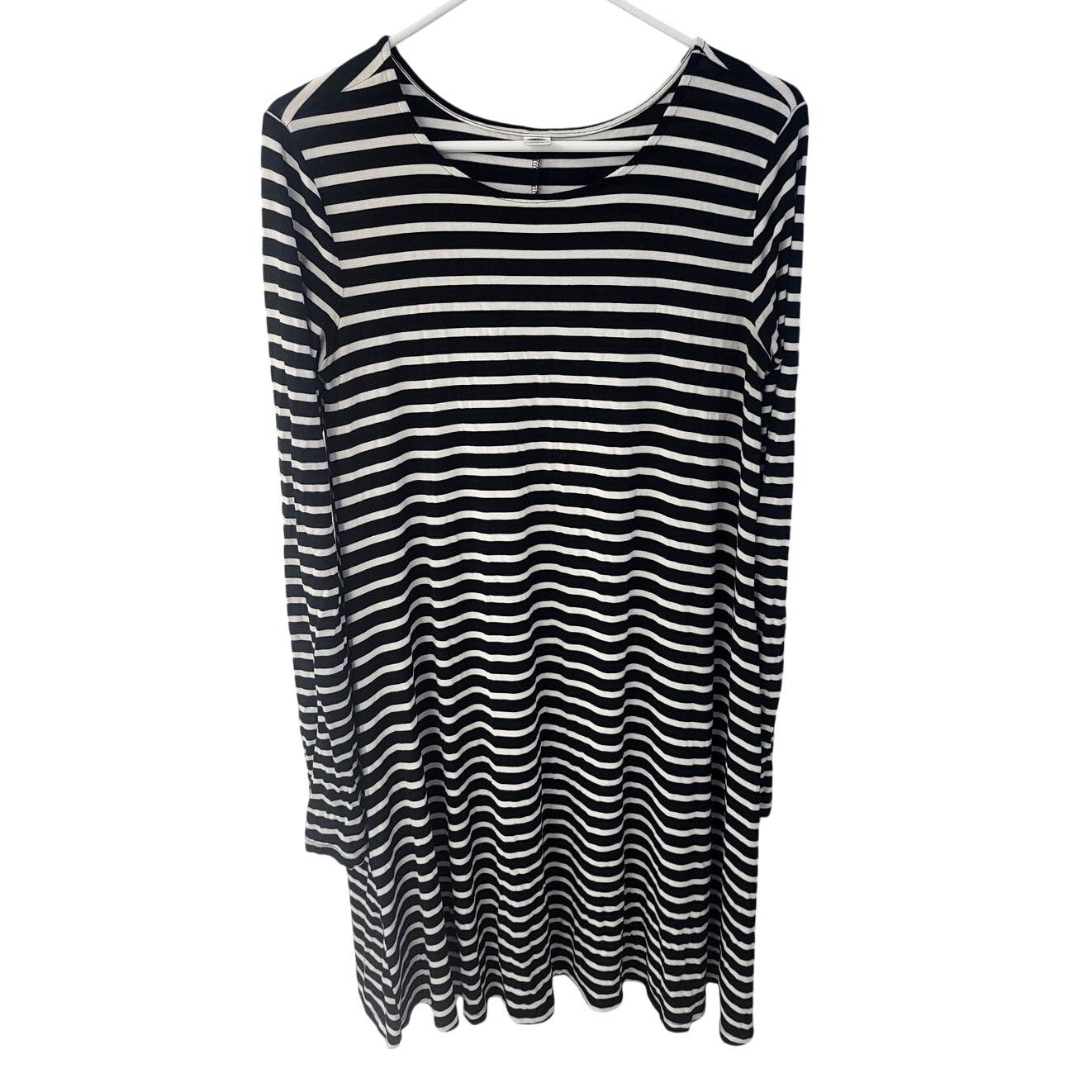 Old Navy Old Navy B&W Striped Short Sleeve Jersey Dress - Medium Size M / US 6-8 / IT 42-44 - 1 Thumbnail