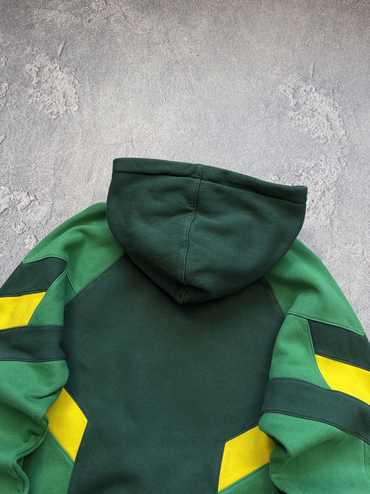 Adidas Mens Vintage Adidas FC Celtic Soccer Jersey Hoodie rare Size US S / EU 44-46 / 1 - 12 Thumbnail
