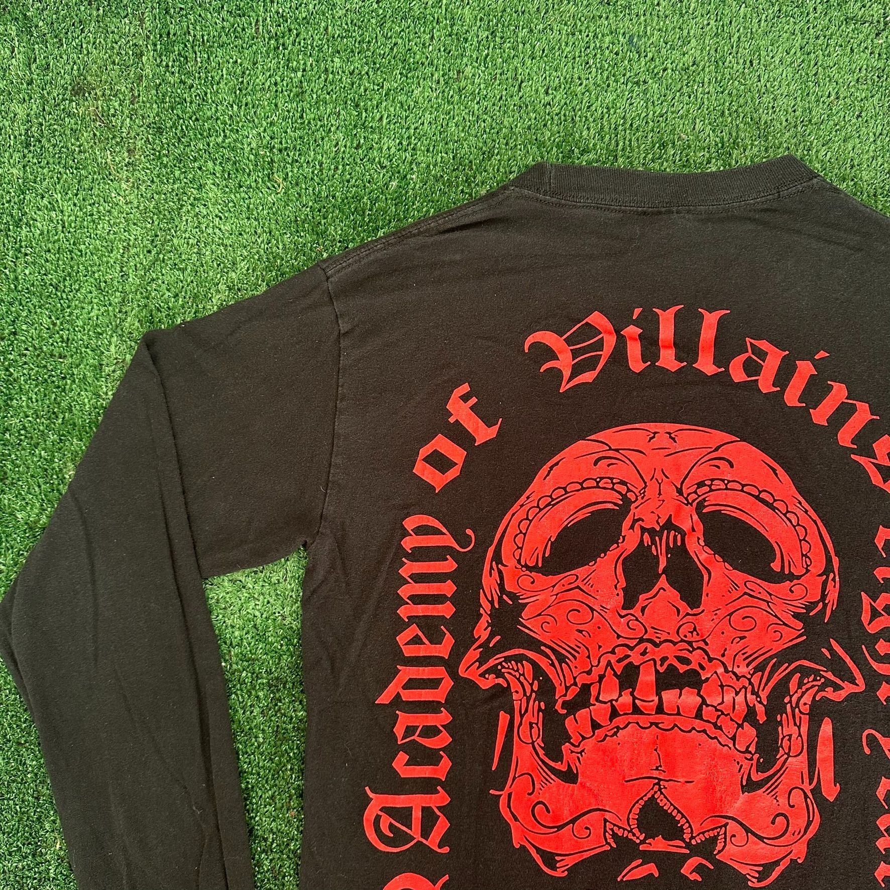 Gildan Academy of Villains T-Shirt Villains Tour Goth Skull Tee Size US S / EU 44-46 / 1 - 6 Thumbnail