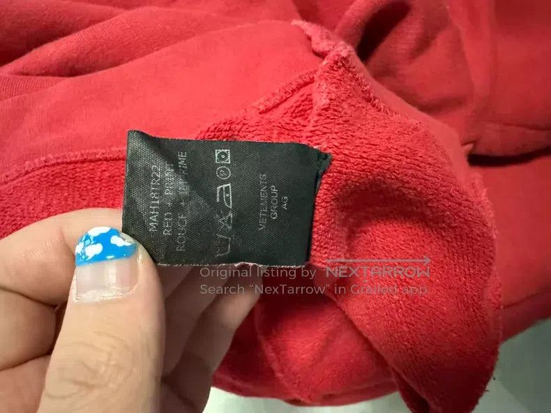Vetements VETEMENTS Asymmetrical Patchwork Red Sweatshirt Size US M / EU 48-50 / 2 - 4 Thumbnail