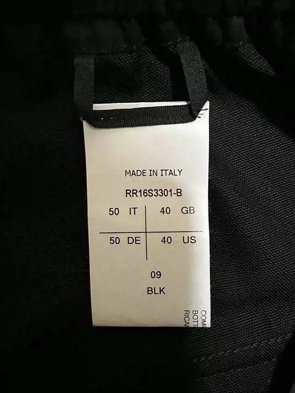 Rick Owens Rick Owens Rick Owens Ro catwalk cannonball pocket shorts- Size US 34 / EU 50 - 3 Thumbnail