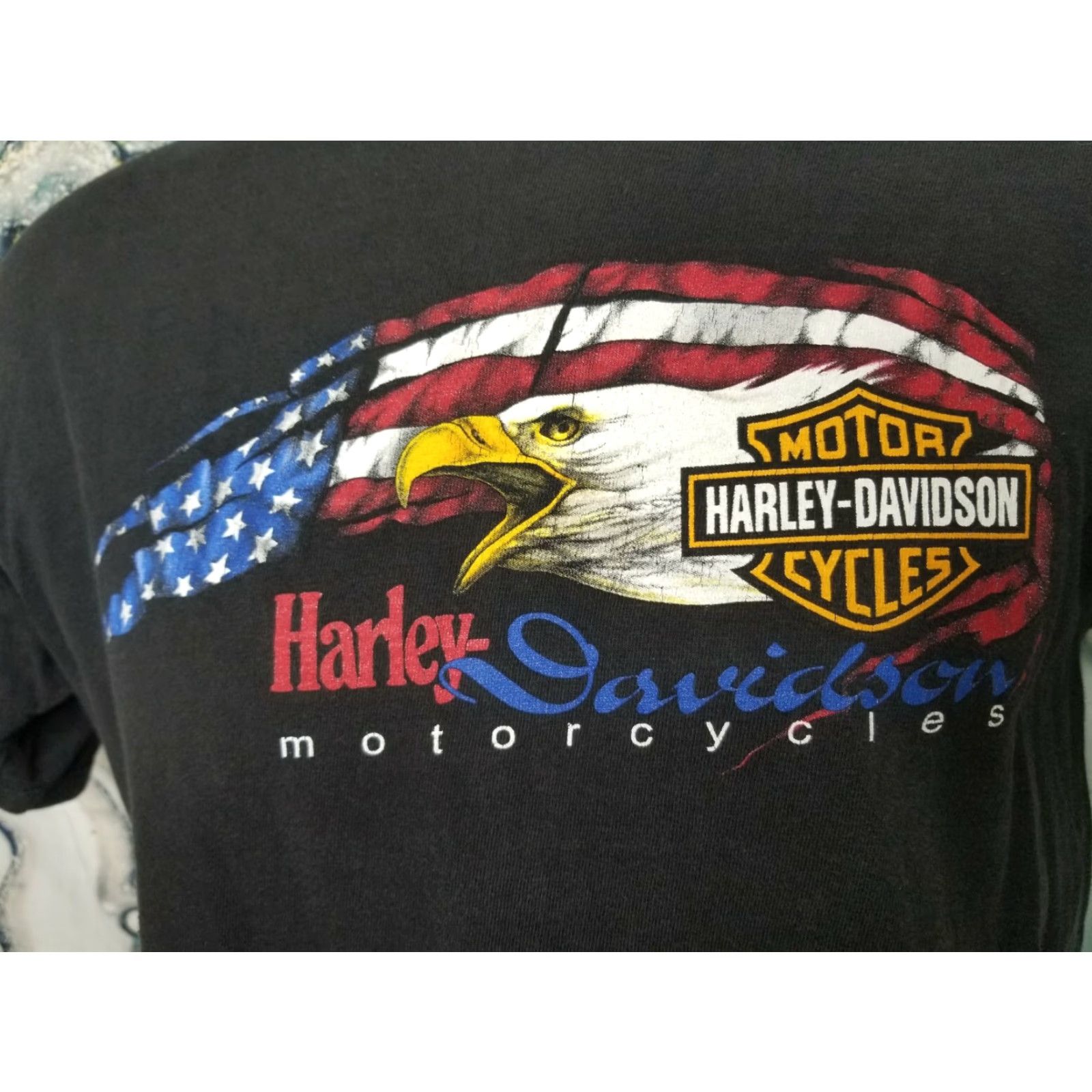 Harley Davidson VINTAGE Harley-Davidson T-Shirt Main Point: American Eagle Flag Patriotic Shirt Adult Large Black Short Sleeve Crew Neck Cotton 90s Theme Mens Size US L / EU 52-54 / 3 - 3 Thumbnail
