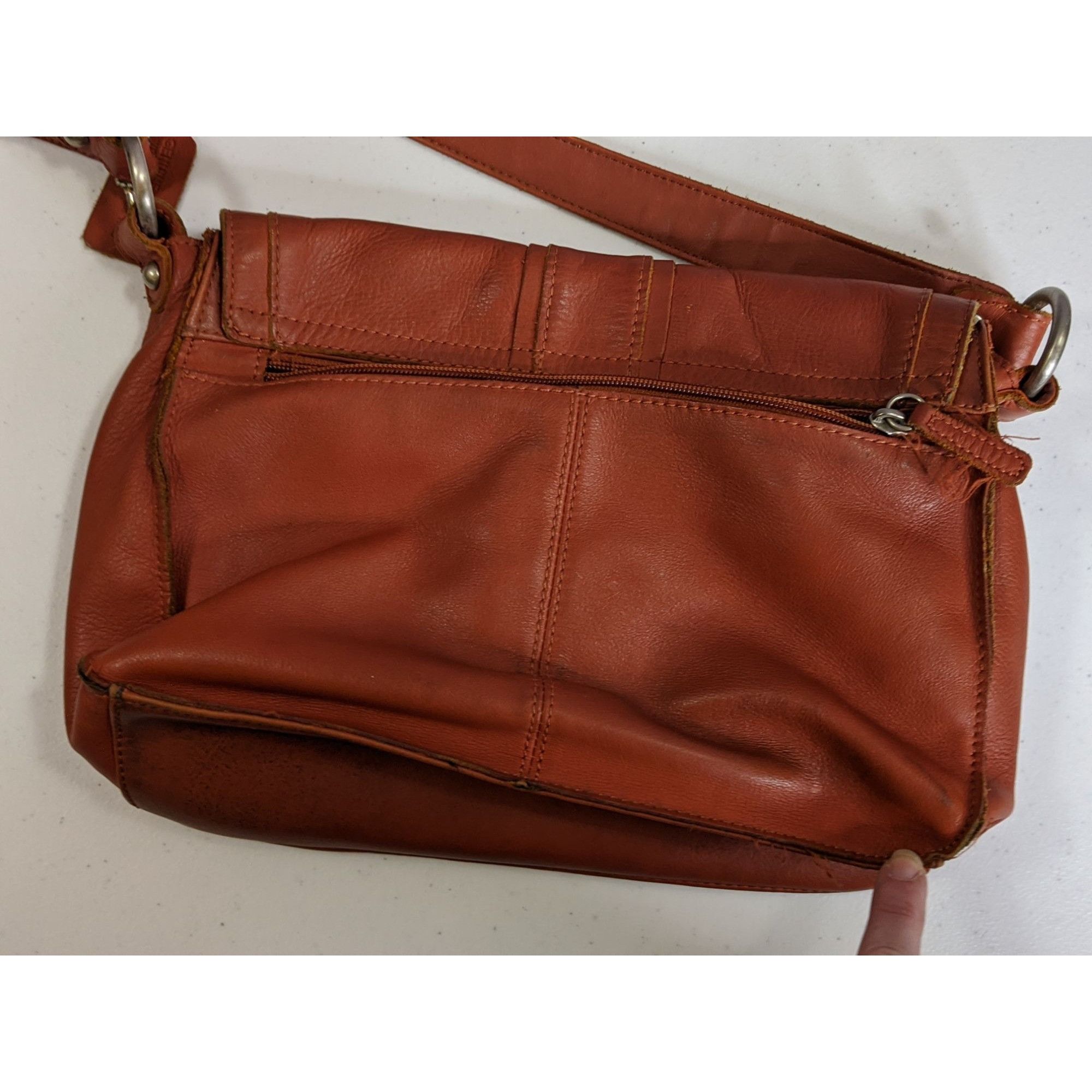St. Johns Bay St. Johns Bay Rust Orange Leather Shoulder Bag Size ONE SIZE - 5 Thumbnail