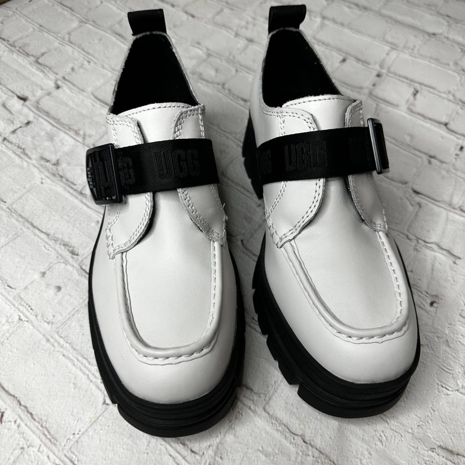 Ugg Ashton Shoe UGG Size US 8.5 / IT 38.5 - 4 Thumbnail