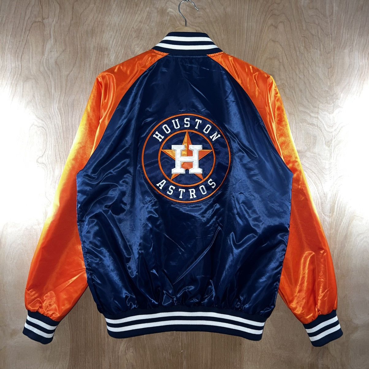 Starter MEN’S STARTER MLB HOUSTON ASTROS LOGO SATIN BOMBER JACKET Size US L / EU 52-54 / 3 - 6 Thumbnail