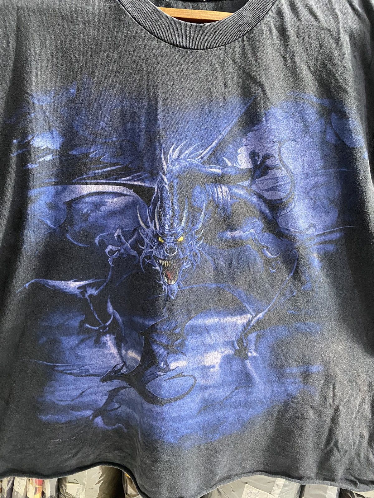 Liquid Blue DISTRESSED DRAGON BY LIQUID BLUE TSHIRT Size US XL / EU 56 / 4 - 3 Thumbnail