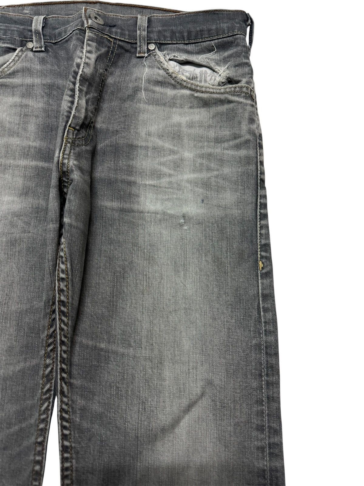 Levi's THRASHED VINTAGE Y2K LEVI'S STONED WASHED DISTRESSED Size US 31 - 8 Thumbnail