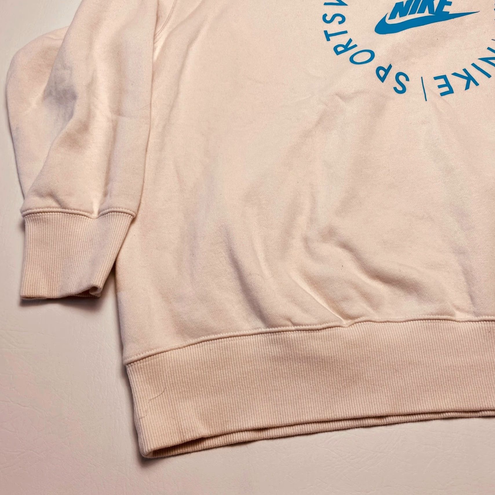 Nike VINTAGE NIKE Oversized Sweatshirt Women's XL Fleece FD4234-700 Cream Blue Logo 7593 Size XL / US 12-14 / IT 48-50 - 3 Thumbnail