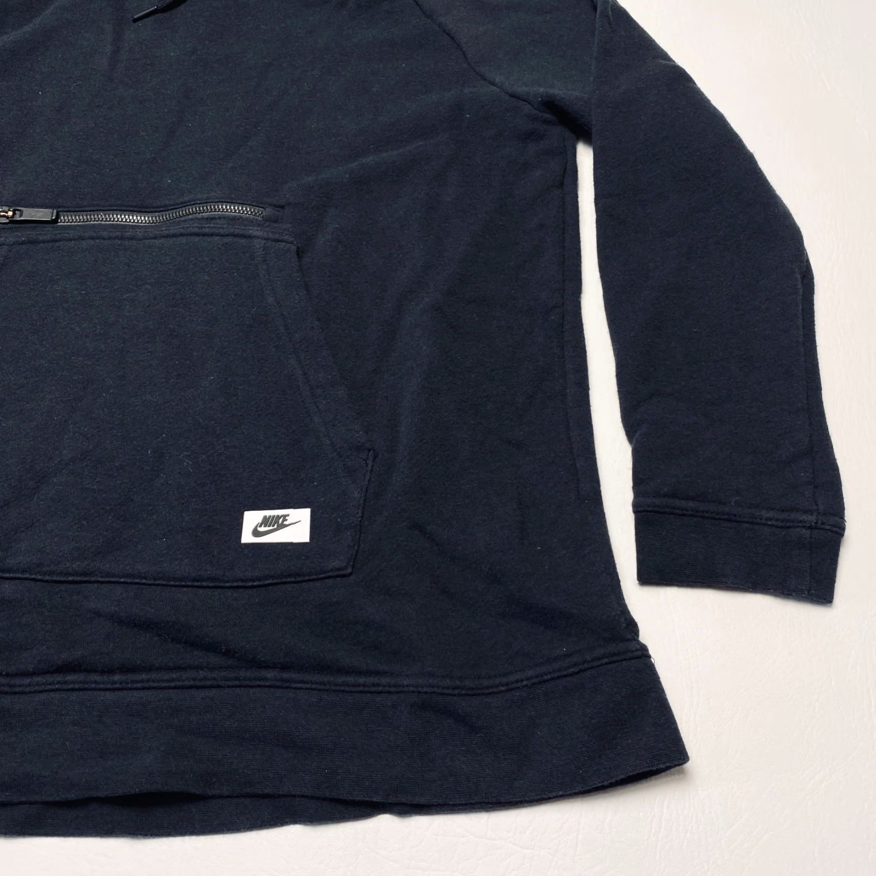 Nike VINTAGE Nike Sportswear Funnel Neck Hoodie Men’s Medeium Black Pullover Fleece Kangaroo Size US M / EU 48-50 / 2 - 4 Thumbnail