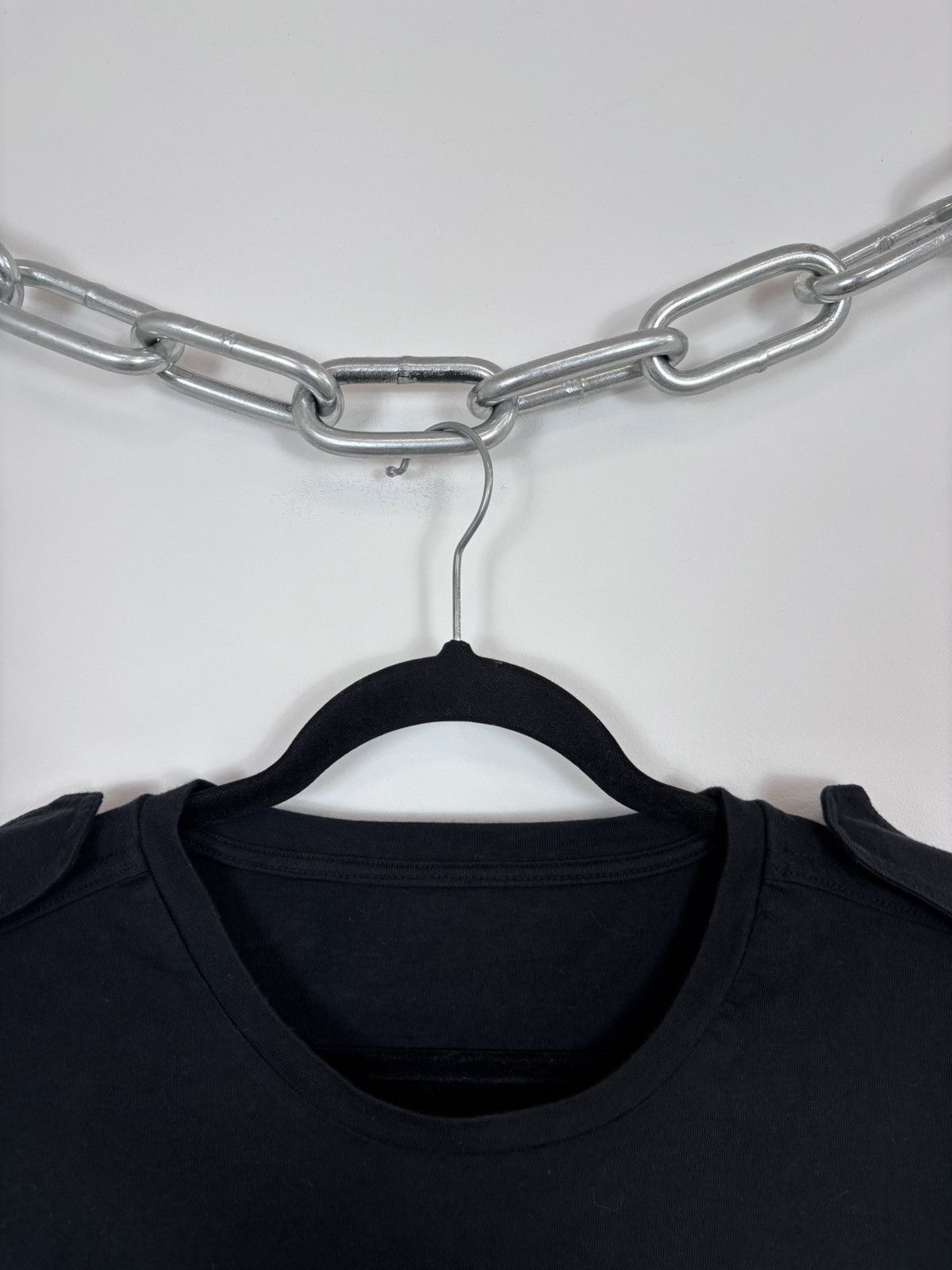Prada Prada Red Tab Men’s Shoulders Straps Black T-Shirt Tee Size US L / EU 52-54 / 3 - 7 Thumbnail