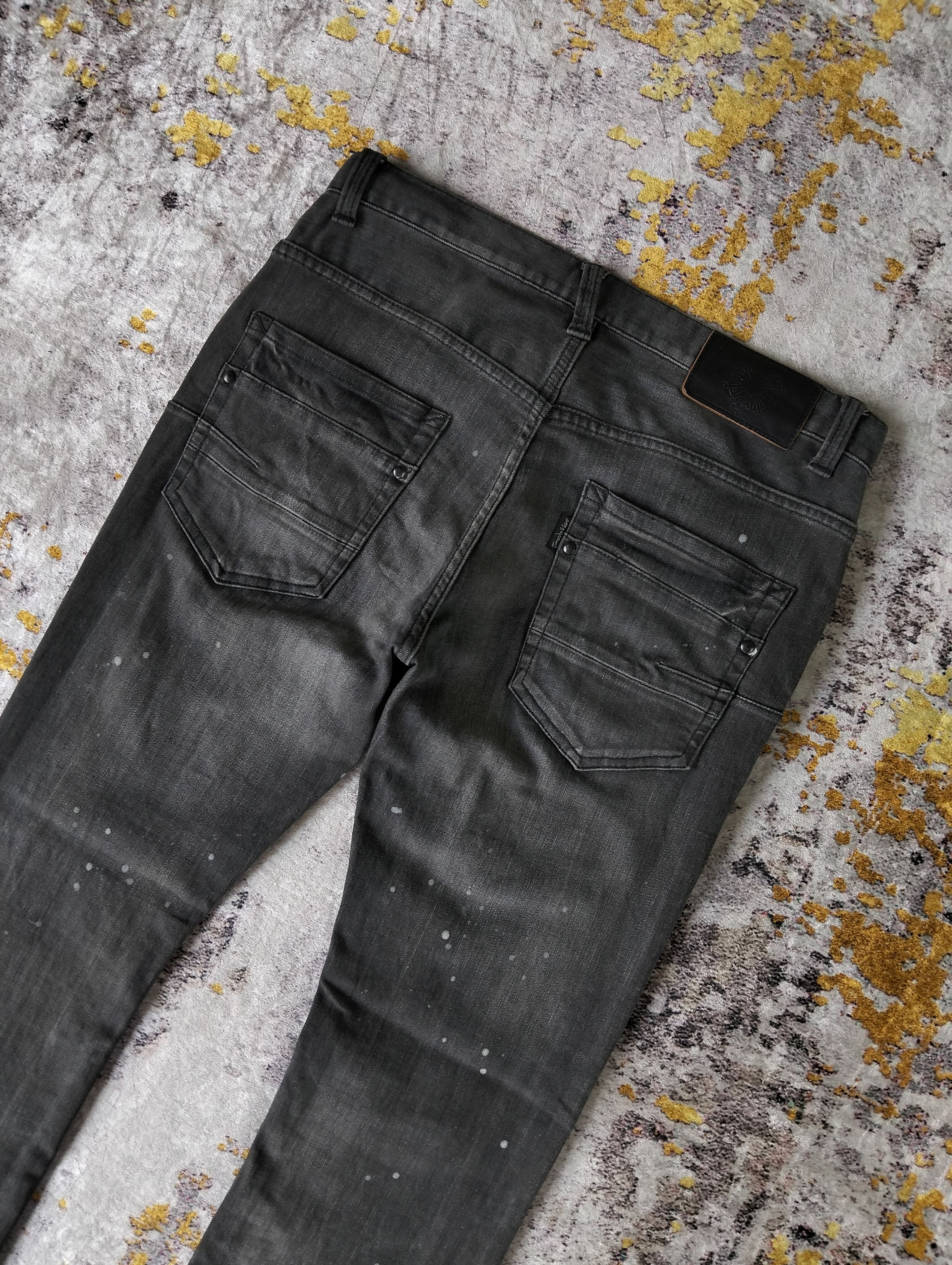 Tornado Mart Tornado Mart Slim Denim Paint Splatter Jeans Size US 31 - 7 Thumbnail