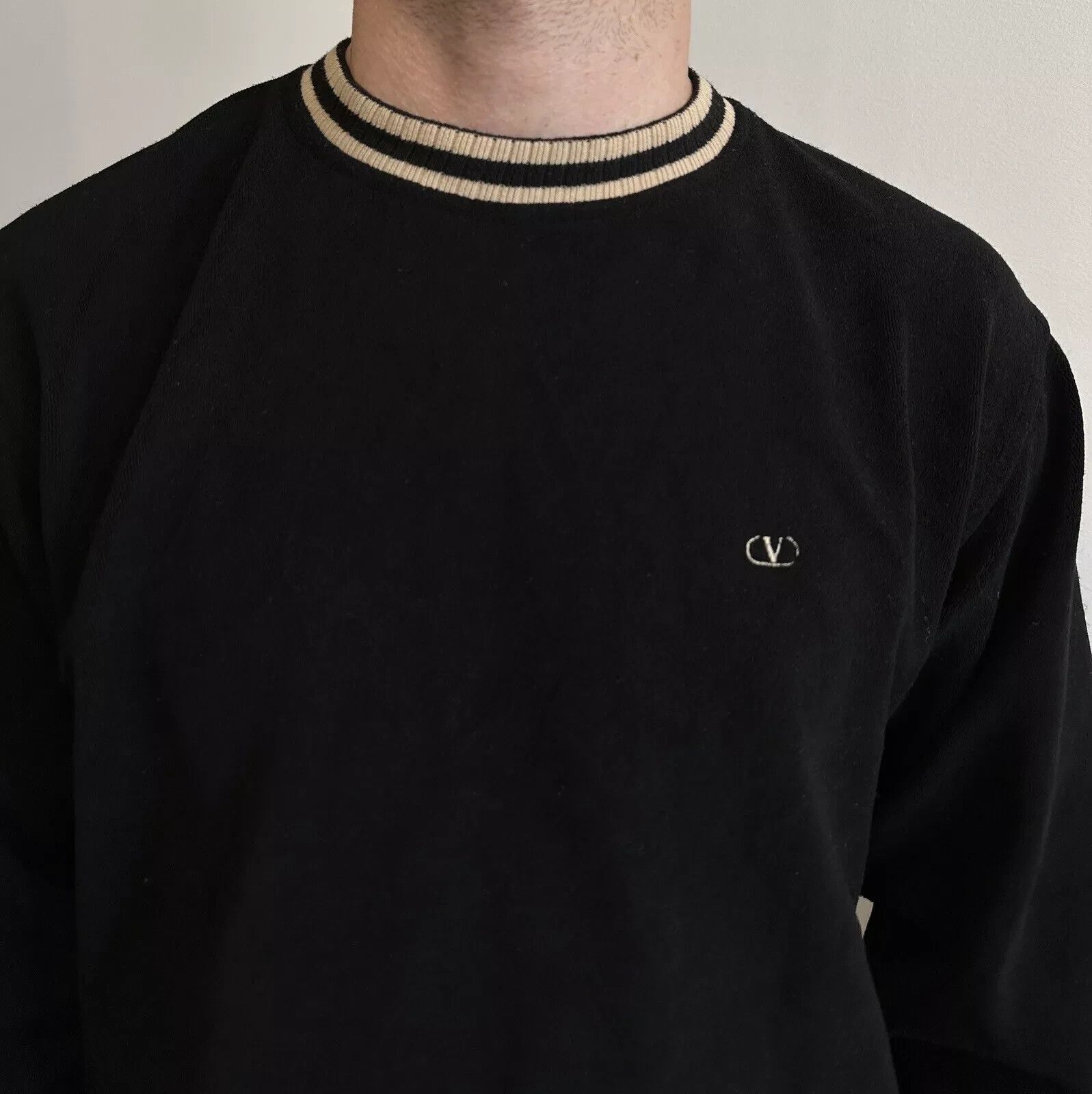 Valentino VINTAGE 1990s 90s VALENTINO SWEATSHIRT SWEATSHIRT MENS Size US L / EU 52-54 / 3 - 4 Thumbnail