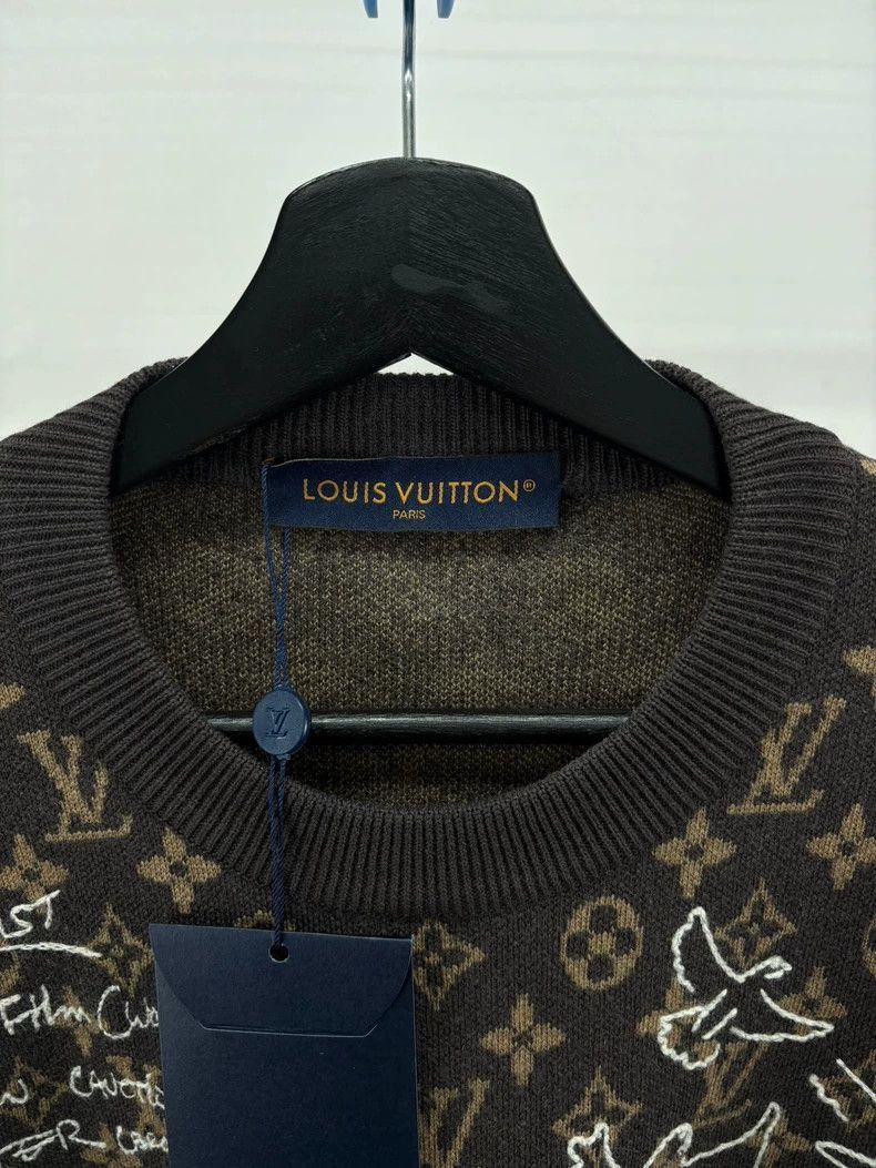 Louis Vuitton Louis Vuitton Brown Embroidered Graphic Sweatshirt -2505 Size US M / EU 48-50 / 2 - 5 Thumbnail