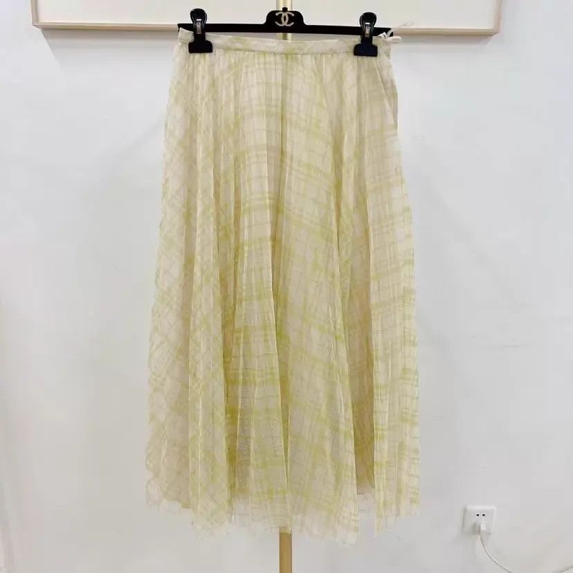 Dior Dior tulle skirt F38 pre-owned Size 27" / US 4 / IT 40 - 1 Thumbnail