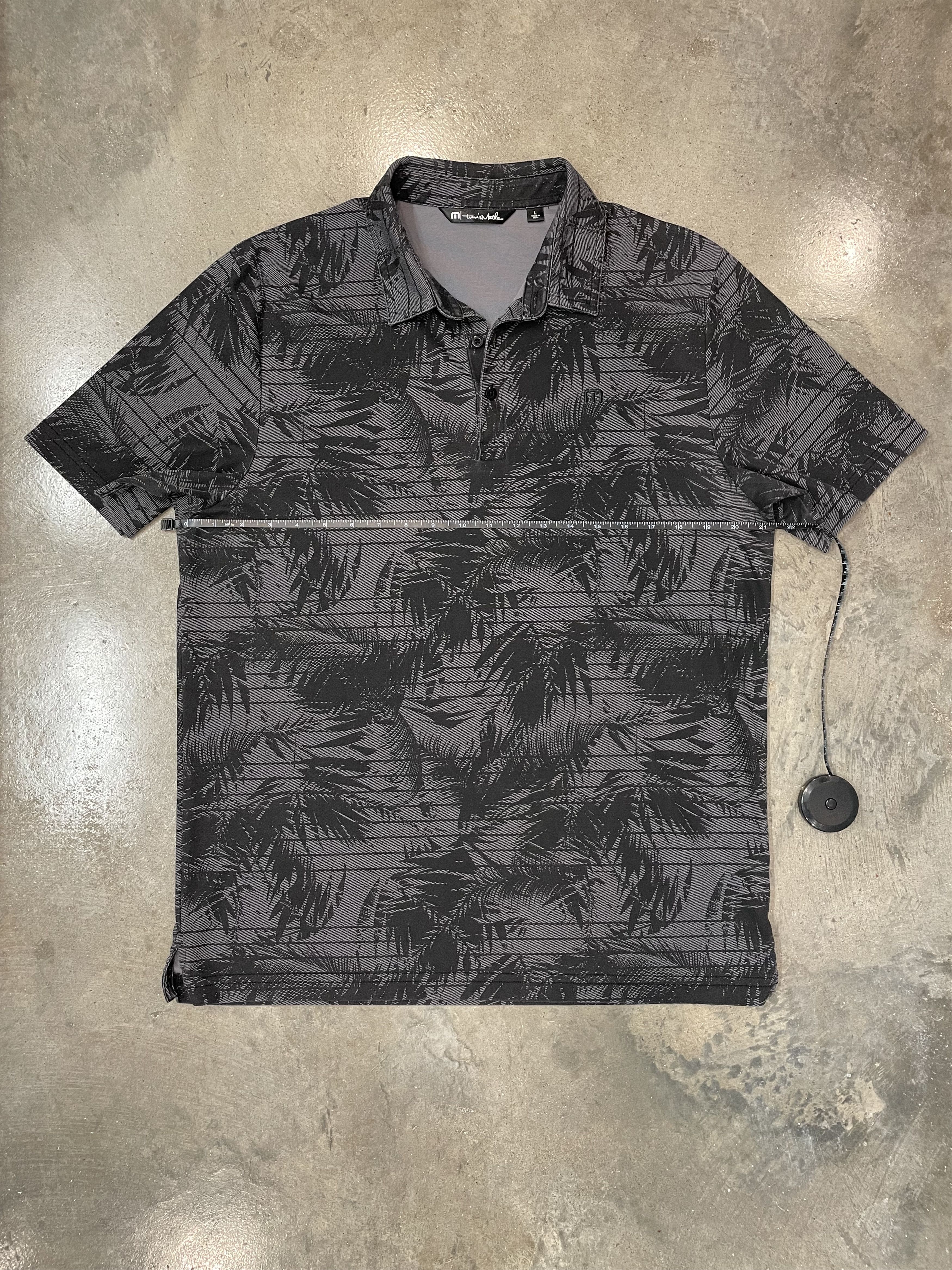 TravisMathew Travis Mathew Polo Shirt Mens L Black Floral Leaf Golf Size US L / EU 52-54 / 3 - 5 Thumbnail