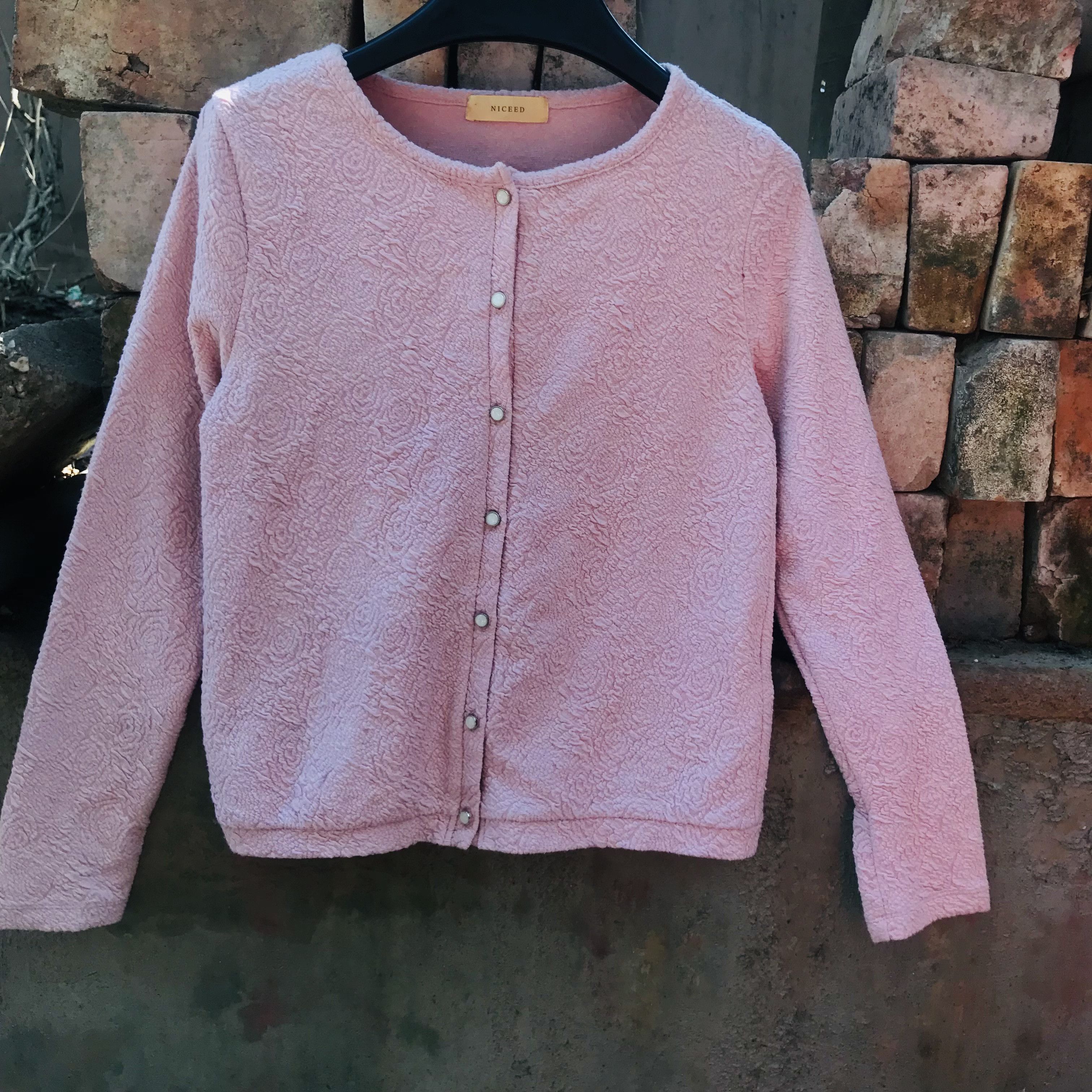 Vintage Embossed Floral Cardigan Size M / US 6-8 / IT 42-44 - 1 Thumbnail