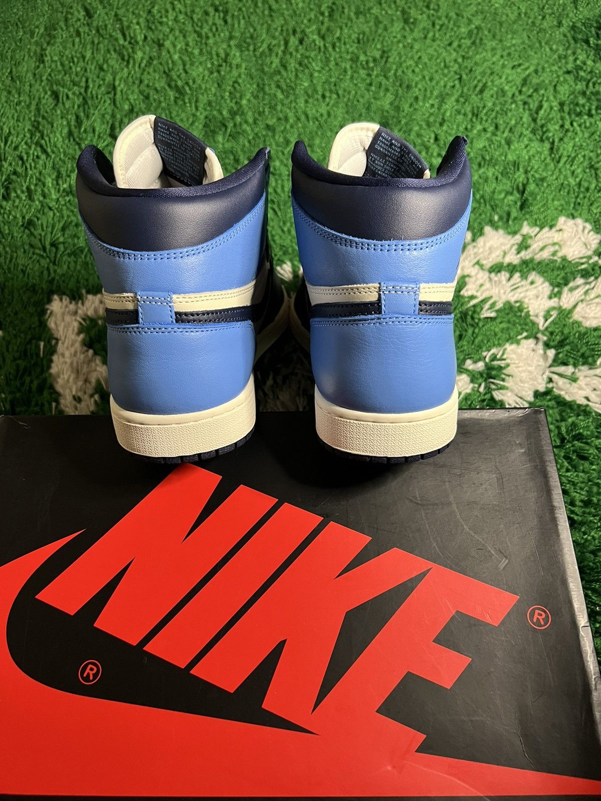 Nike Jordan 1 High Obsidian Size US 10 / EU 43 - 3 Thumbnail