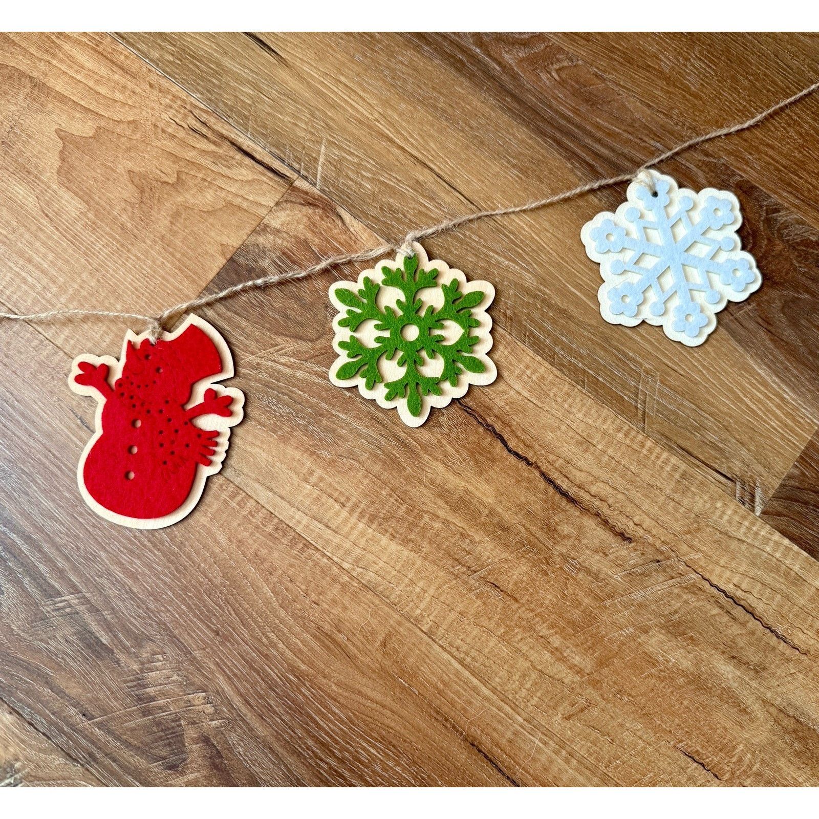 Other Felt Wooden Garland 6.5 Ft. Christmas Mantel Tree Holiday Size ONE SIZE - 4 Thumbnail