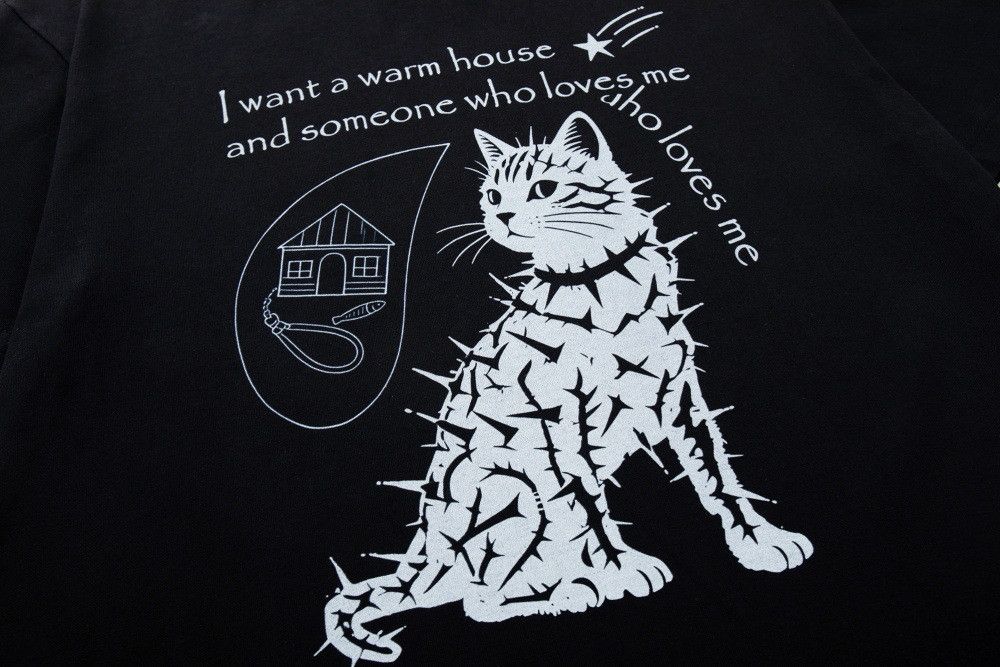 Japanese Brand Men's Hip-Hop Streetwear T-Shirt with Kitten Print Size US M / EU 48-50 / 2 - 3 Thumbnail