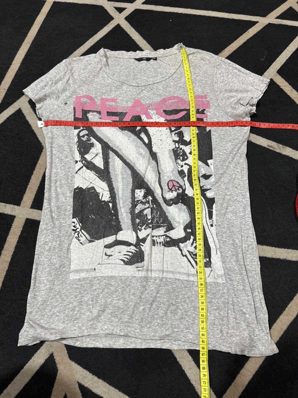 Hysteric Glamour Peace distressed tshirts punk styled seditionaries Size US S / EU 44-46 / 1 - 4 Thumbnail