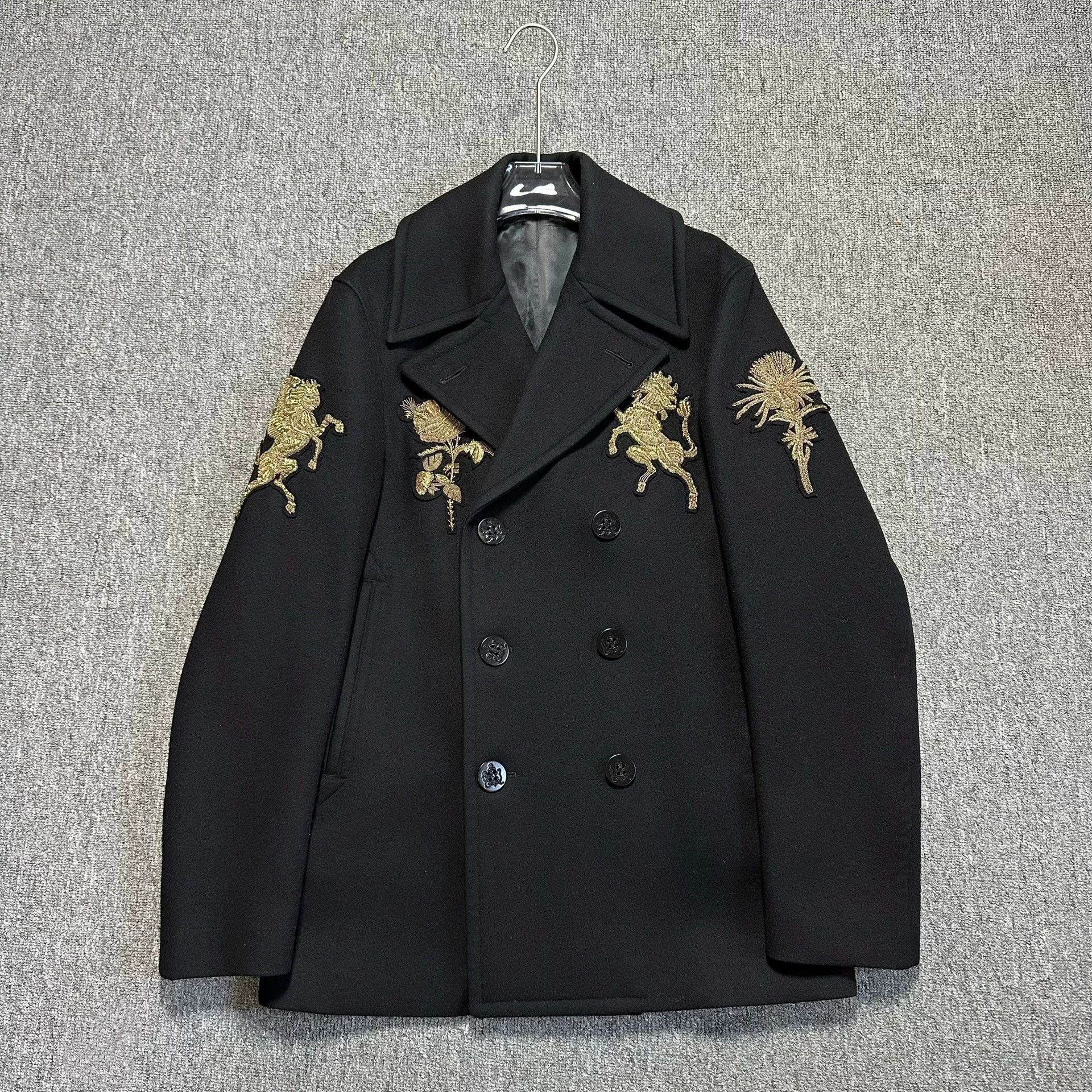 Alexander McQueen alexander mcqueen black embroidered wool coat Size US L / EU 52-54 / 3 - 2 Thumbnail