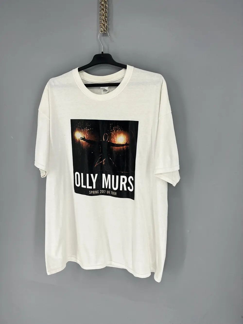 Band Tees Olly Murs Band Tee Tshirts Vintage Size XXL World Tour 2017 Size US XXL / EU 58 / 5 - 3 Thumbnail