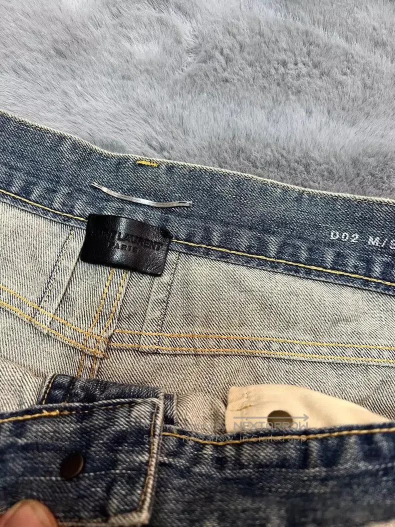 Saint Laurent Paris Saint Laurent Distressed Jeans Size 34. Size US 34 / EU 50 - 3 Thumbnail