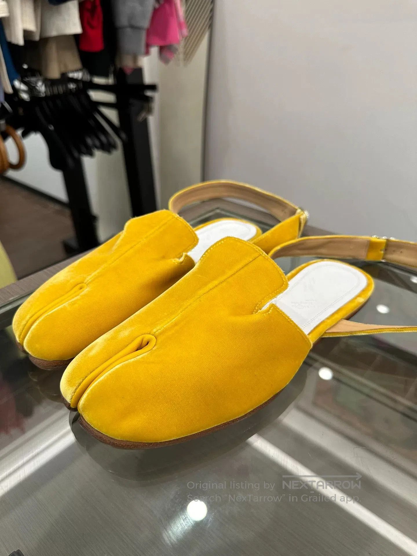 Maison Margiela Maison Margiela Yellow Velvet Split. Size US 8 / IT 38 - 1 Thumbnail