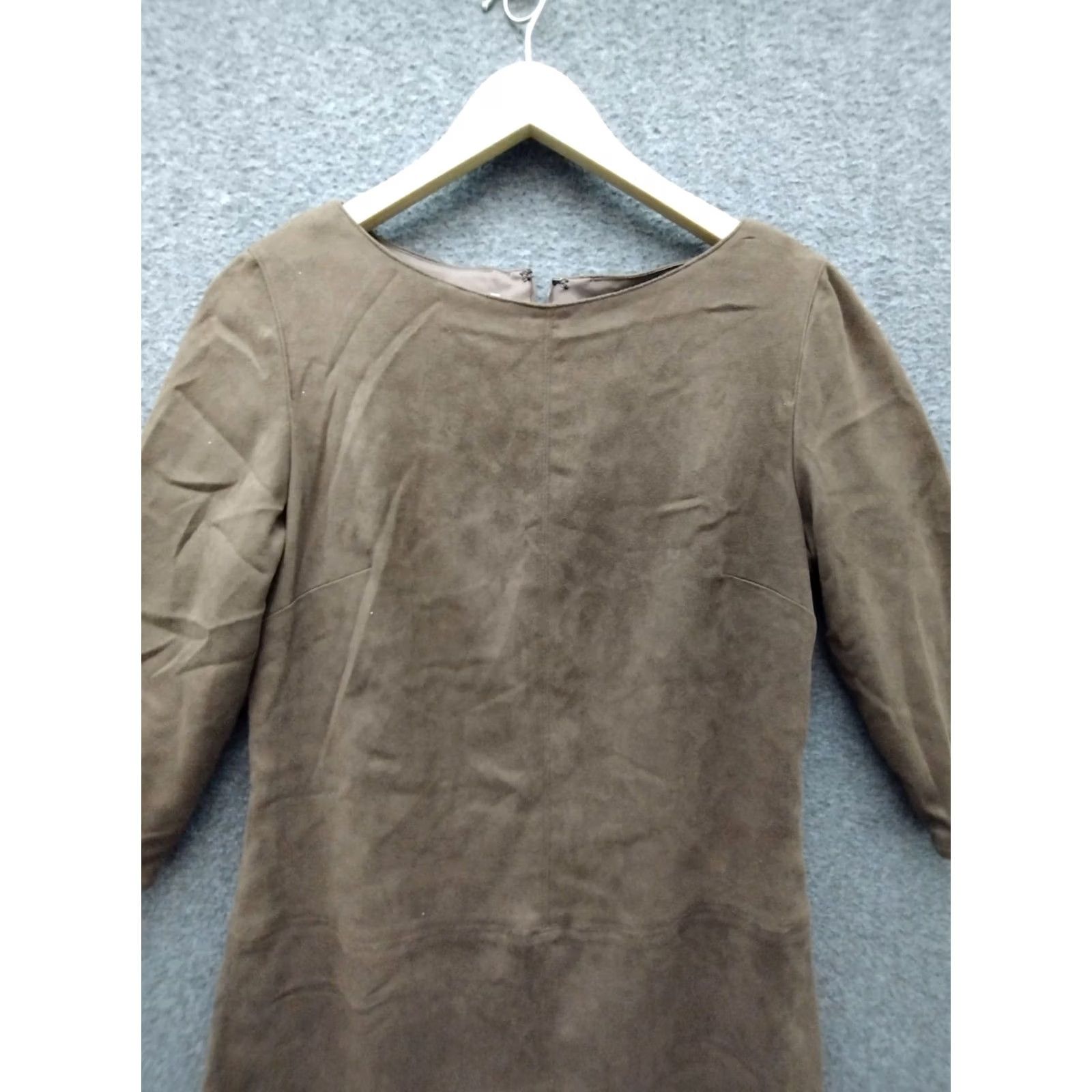 Velvet David Warren 3/4 Sleeve Round Neck Solid Brown Velvet Midi Zip Back Size 6 Dress Vintage Womens Brown Velvet Midi Zip Back 3/4 Sleeve Size M / US 6-8 / IT 42-44 - 3 Thumbnail