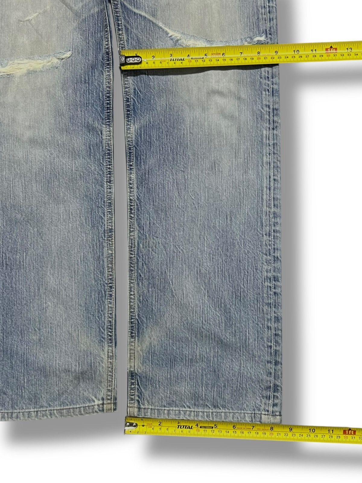 Edwin Vintage Edwin 502 RV - Faded Light Blue Wash, Distressed Size US 35 - 18 Thumbnail
