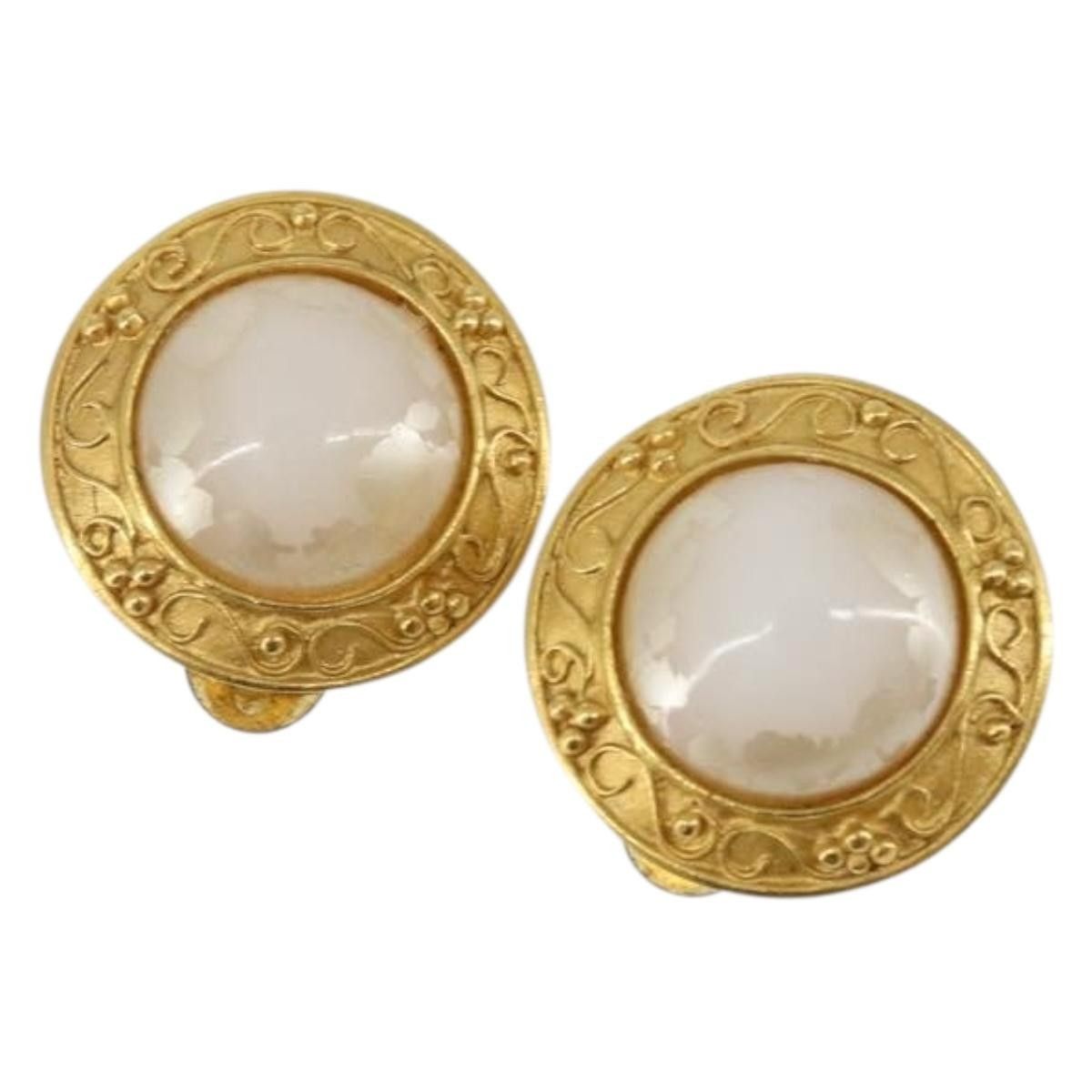 Chanel Chanel Vintage Earring Metal Size ONE SIZE - 1 Thumbnail