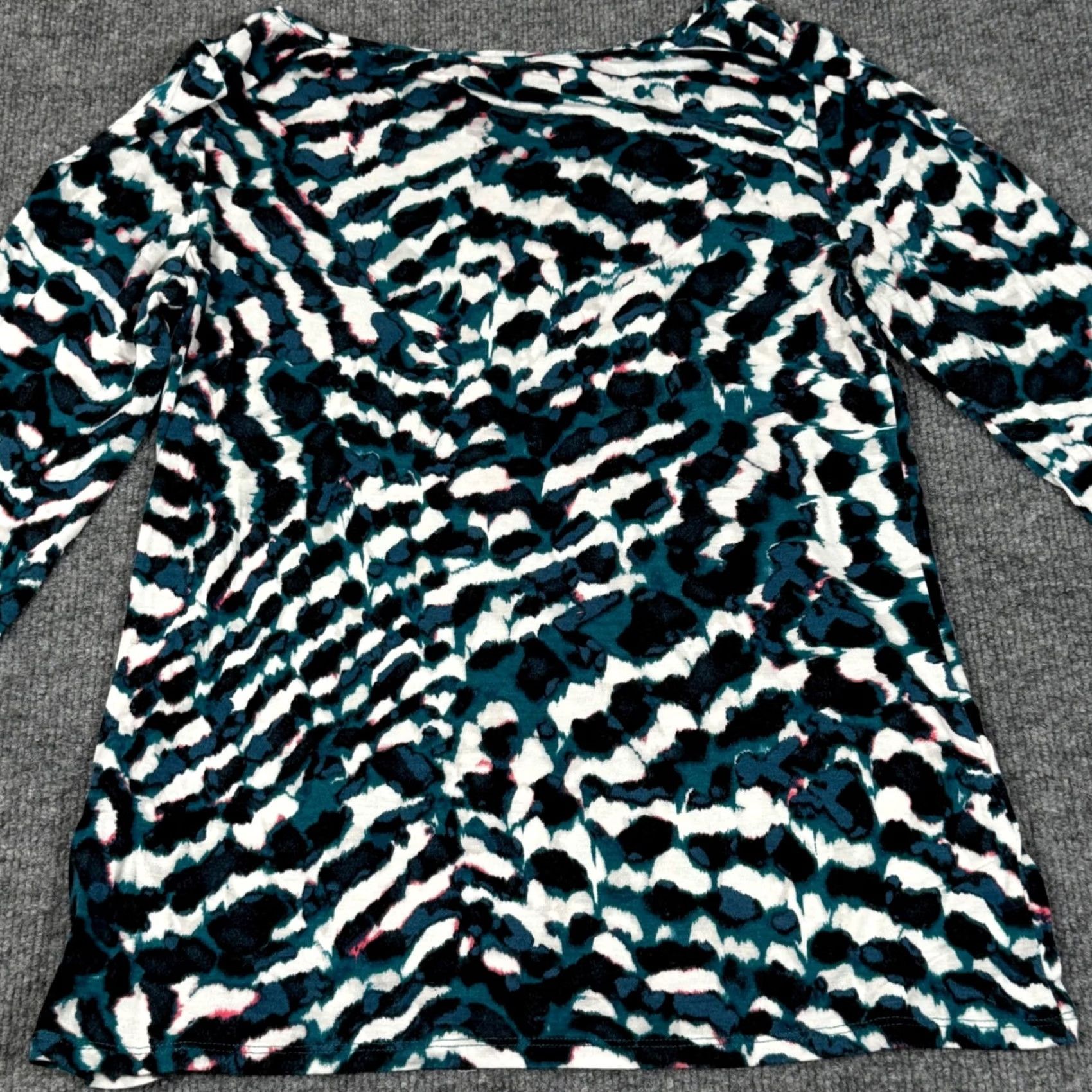 Vintage WHBM Womens Long Sleeve Abstract Print Top Sz S Stretch Soft Round Neck T-Shirt Black Womens All Size S / US 4 / IT 40 - 3 Thumbnail