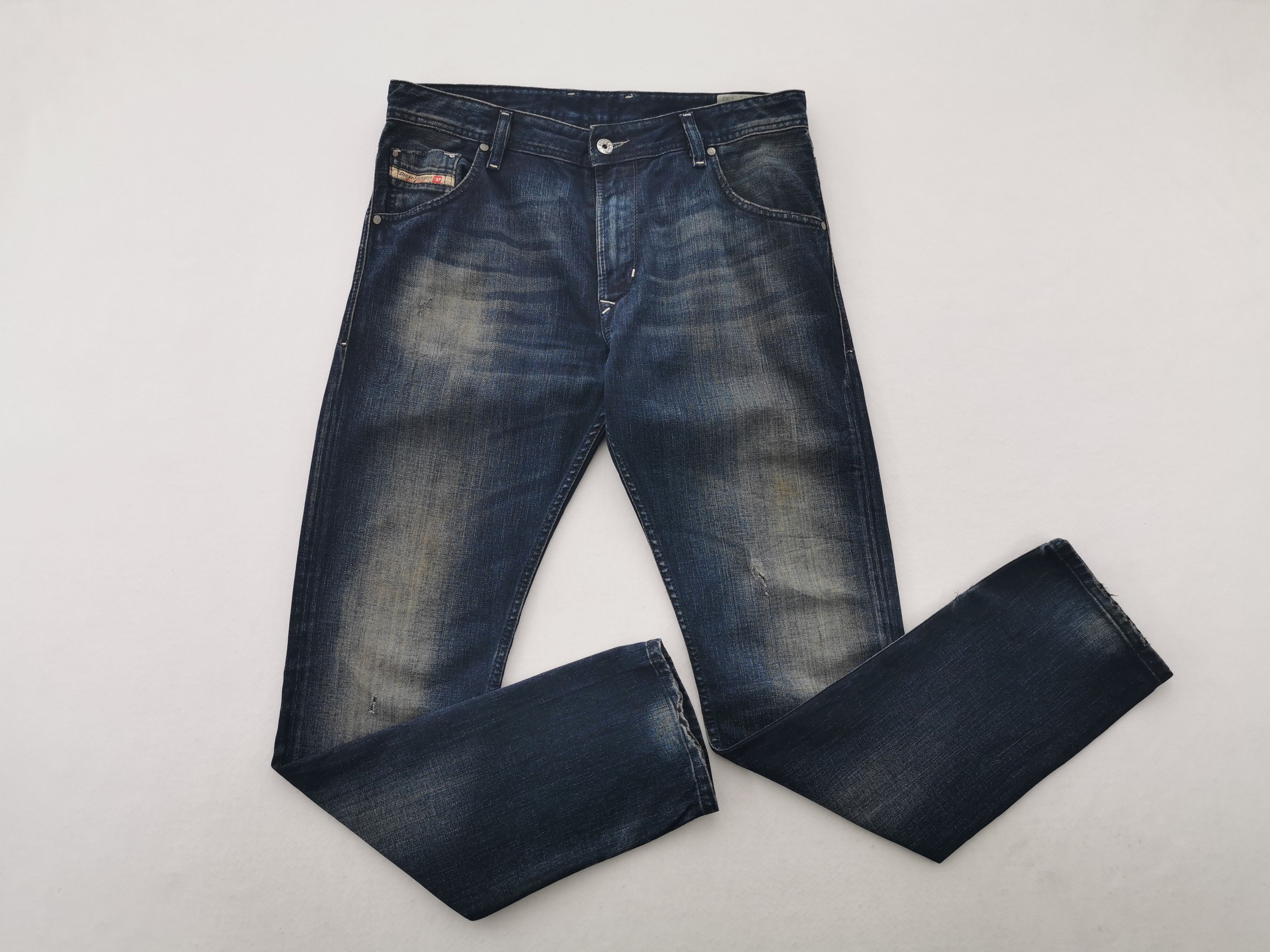 Diesel Vintage Diesel Industry Made In Italy Denim Jeans Size 32 Size US 32 / EU 48 - 4 Thumbnail
