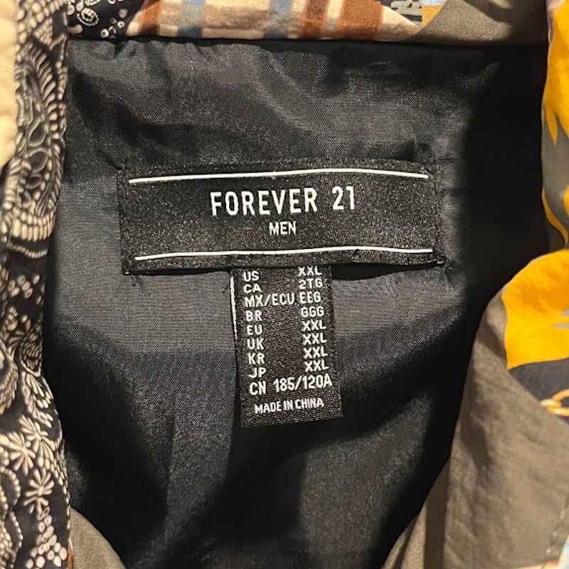Forever 21 Forever 21 Patchwork Mens Puffer Vest Size 2XL Streetwear Size US XXL / EU 58 / 5 - 5 Thumbnail