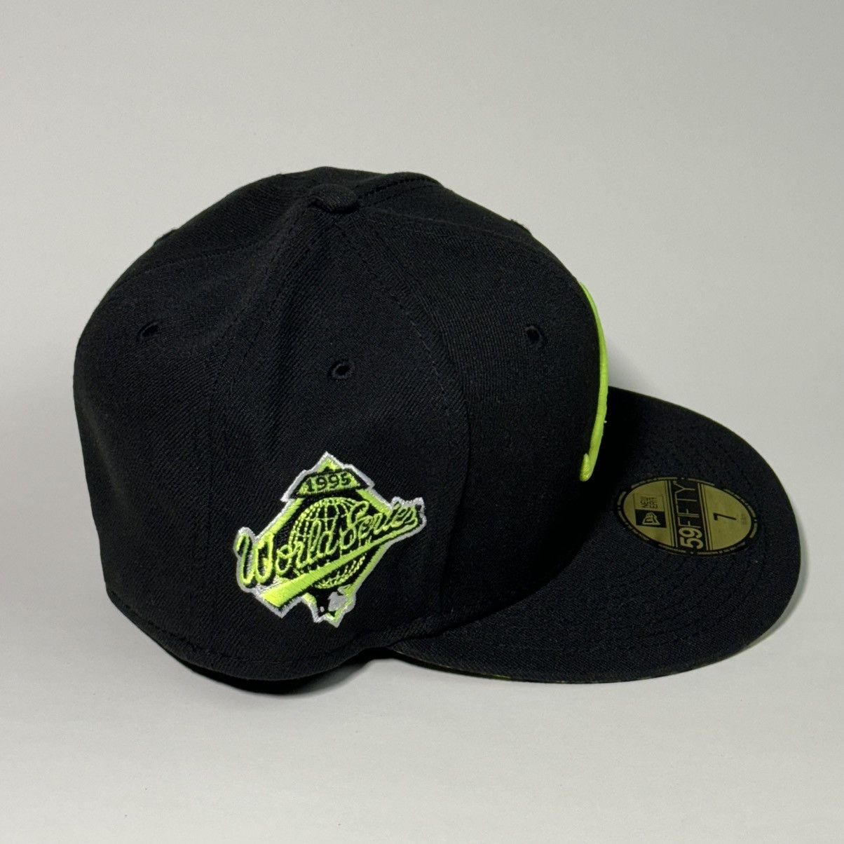 New Era Atlanta Braves New Era 59Fifty 1995 World Series Patch Hat 7 Size ONE SIZE - 6 Thumbnail