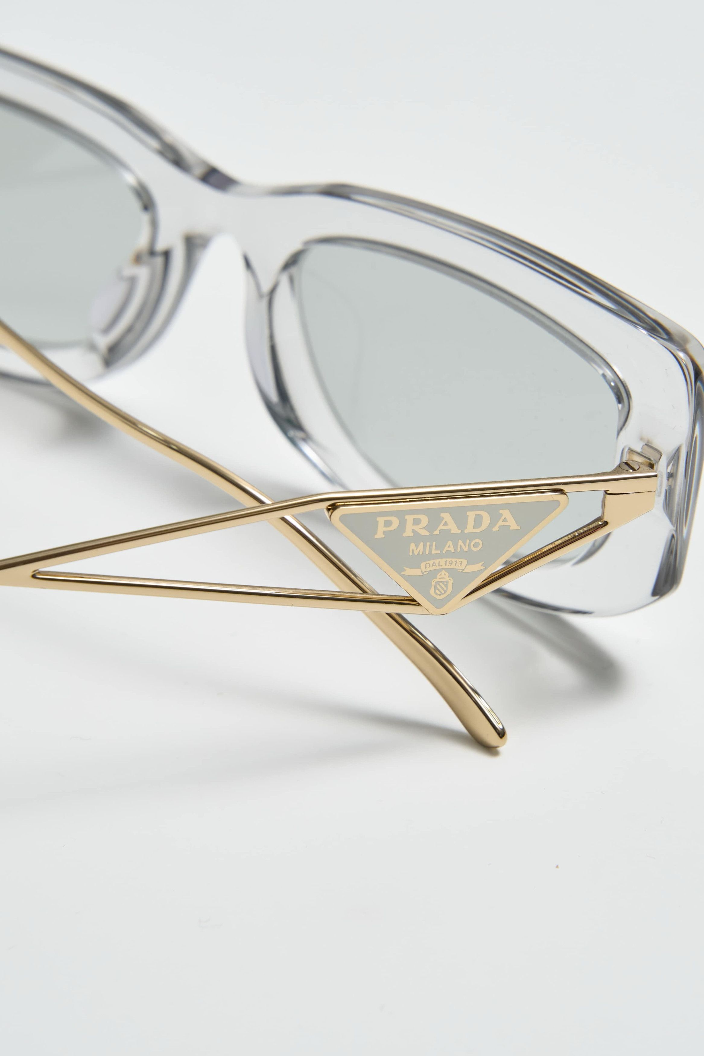 Prada PRADA 0PR 14YS 12R50K SUNGLASSES Size ONE SIZE - 4 Thumbnail