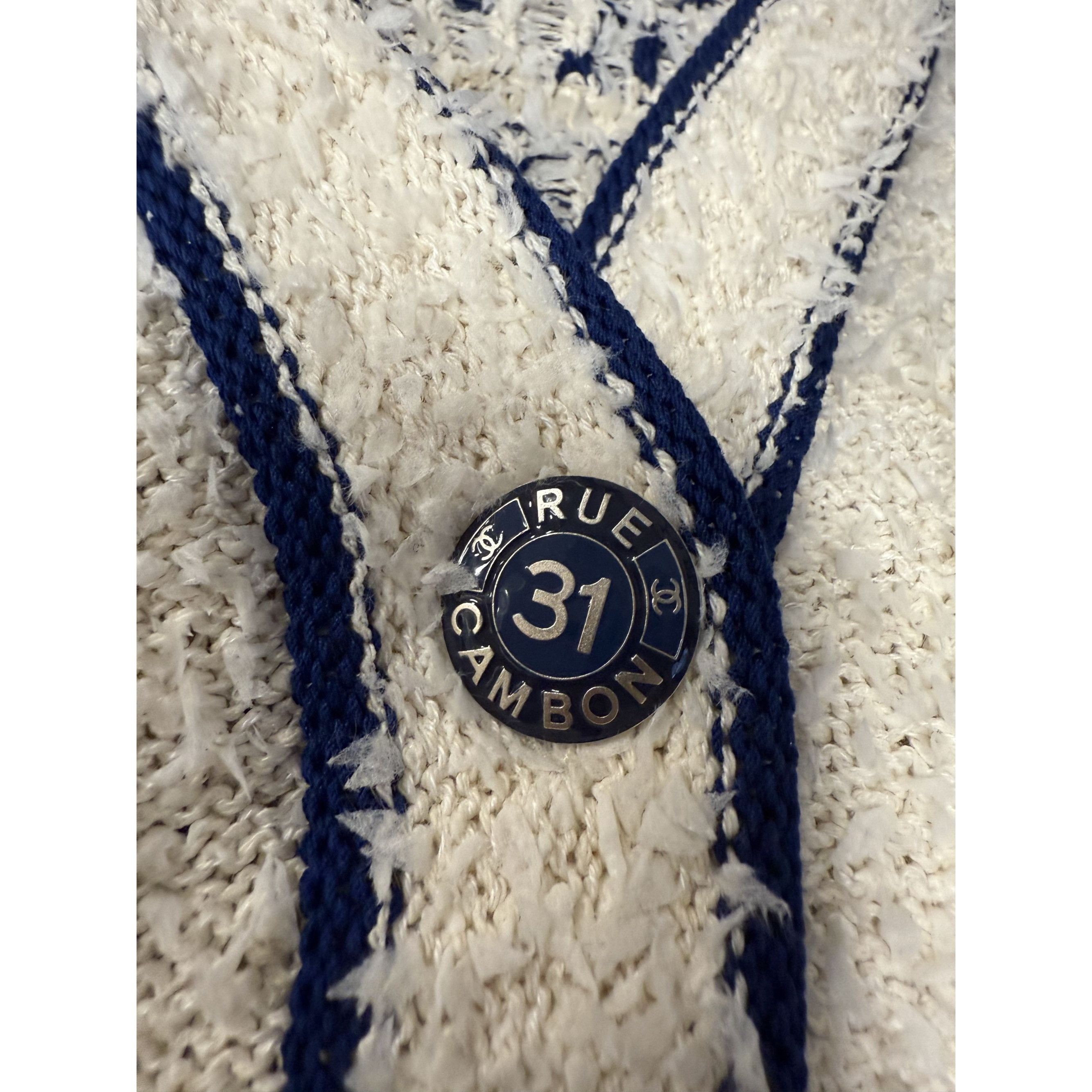 Chanel Chanel Womens Vintage Cardigan Sweater Beige/Navy Bouclé Kni Size XS / US 0-2 / IT 36-38 - 14 Thumbnail