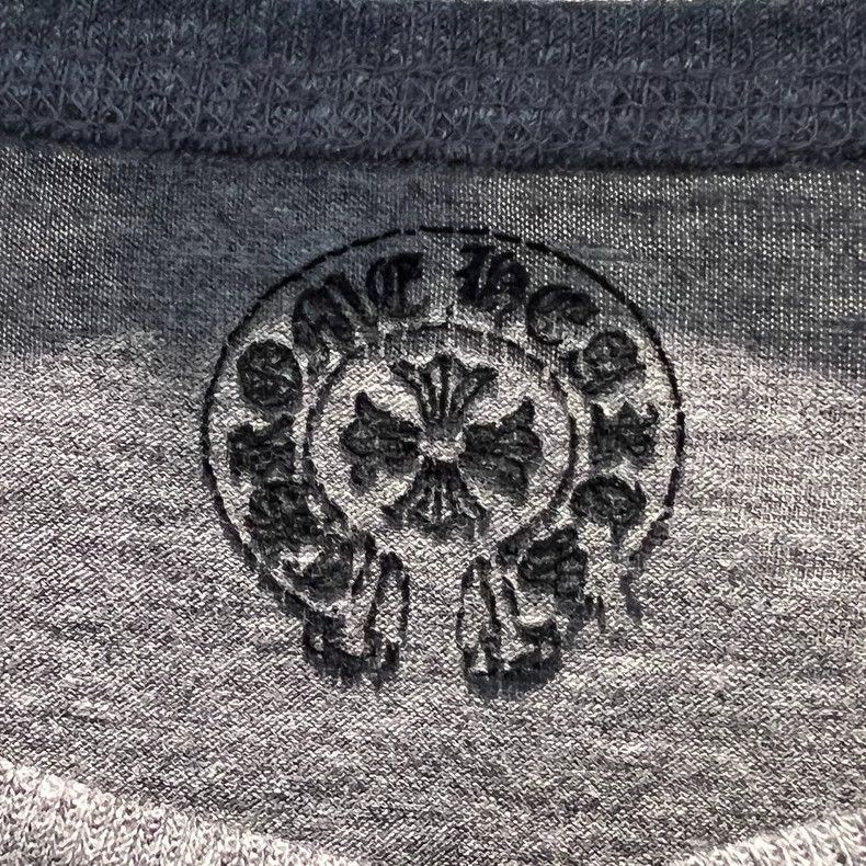 Chrome Hearts Chrome Hearts Grey Silver Cross Blue Sanskrit Henry Neck T Size US M / EU 48-50 / 2 - 3 Thumbnail