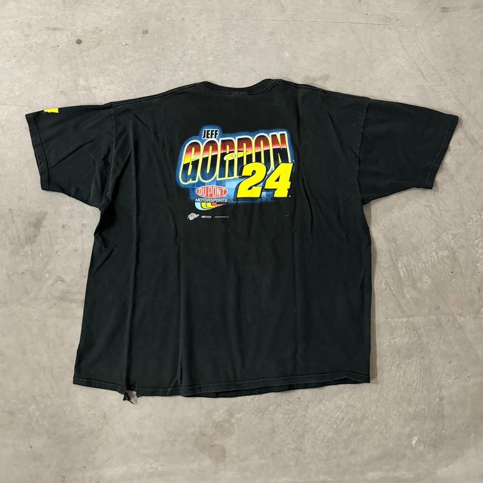NASCAR Vintage 2002 Jeff Gordon Racing Tee Size US XXL / EU 58 / 5 - 2 Thumbnail