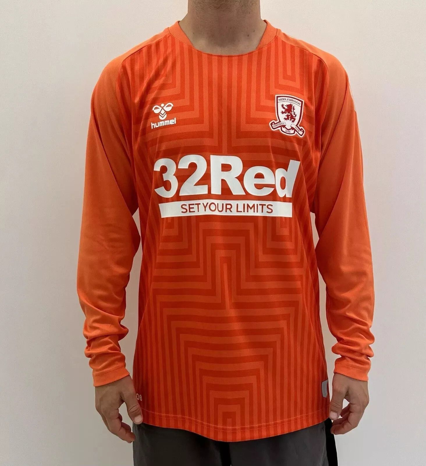 Hummel Middlesbrough 2021 2022 GOALKEEPER JERSEY SOCCER LONG SLEEVE Size US L / EU 52-54 / 3 - 1 Thumbnail