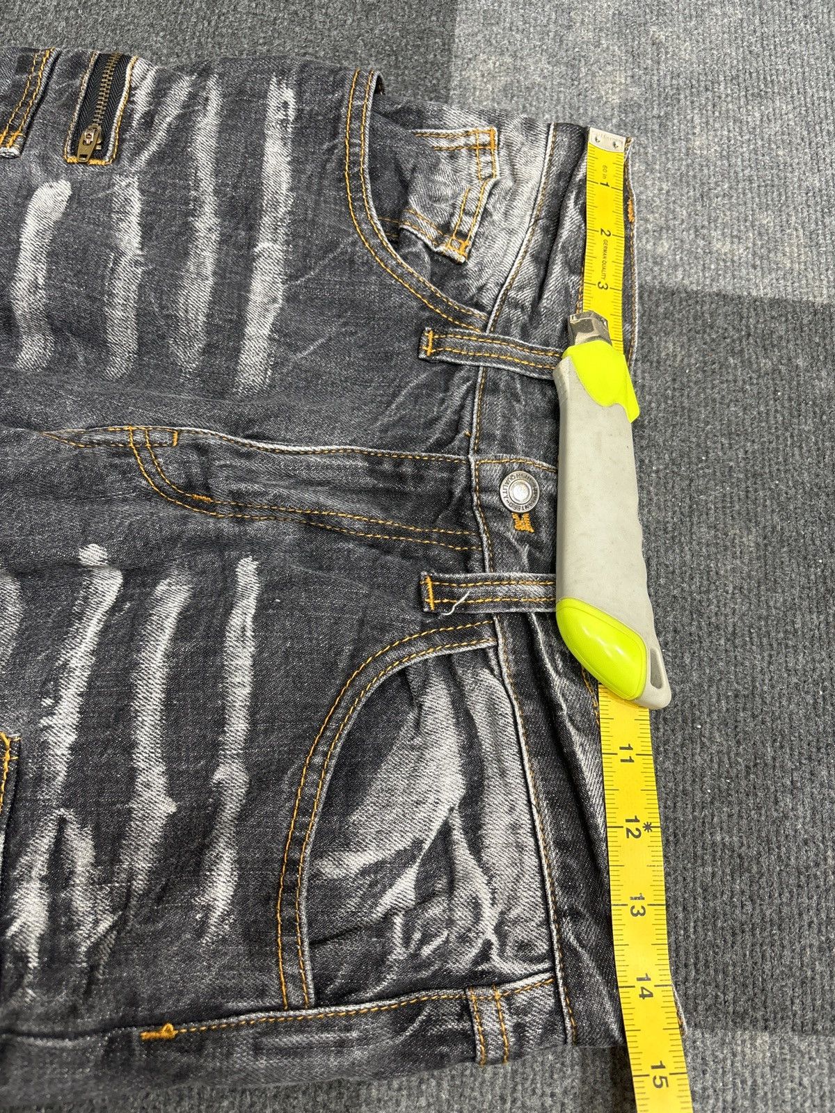 Seditionaries 💥DENIM ART💥VOMANIE INSANE FADES MULTIPOCKETS DENIM F372 Size US 29 - 17 Thumbnail