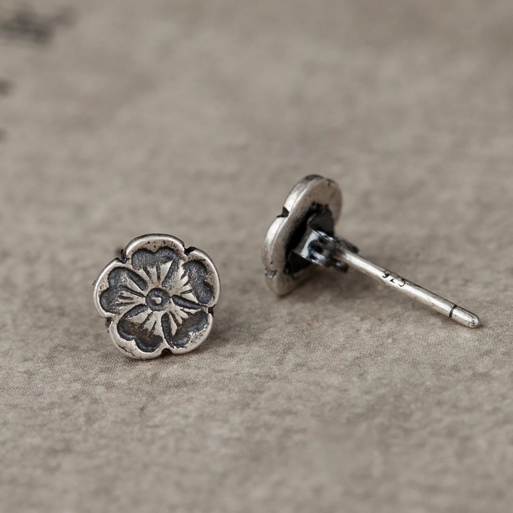 Jewelry New Trend Earrings One Pairs Chrome Jewelry Size ONE SIZE - 1 Thumbnail