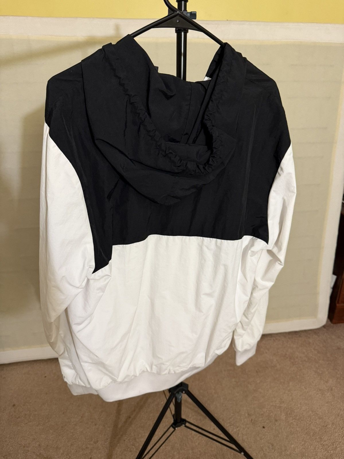 100 Thieves 100T Foundations Windbreaker - White Black Size US S / EU 44-46 / 1 - 2 Thumbnail
