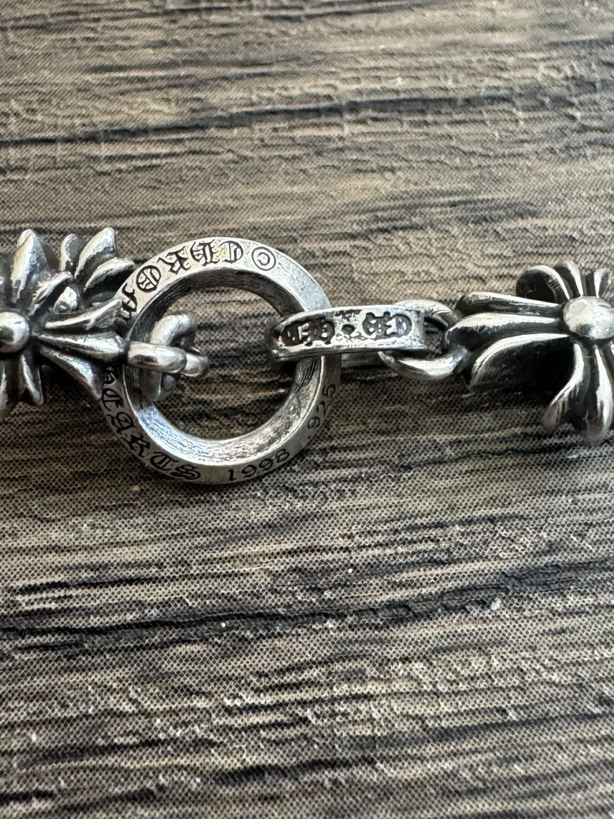 Chrome Hearts Chrome hearts tiny E rosary choke chain Size ONE SIZE - 11 Thumbnail