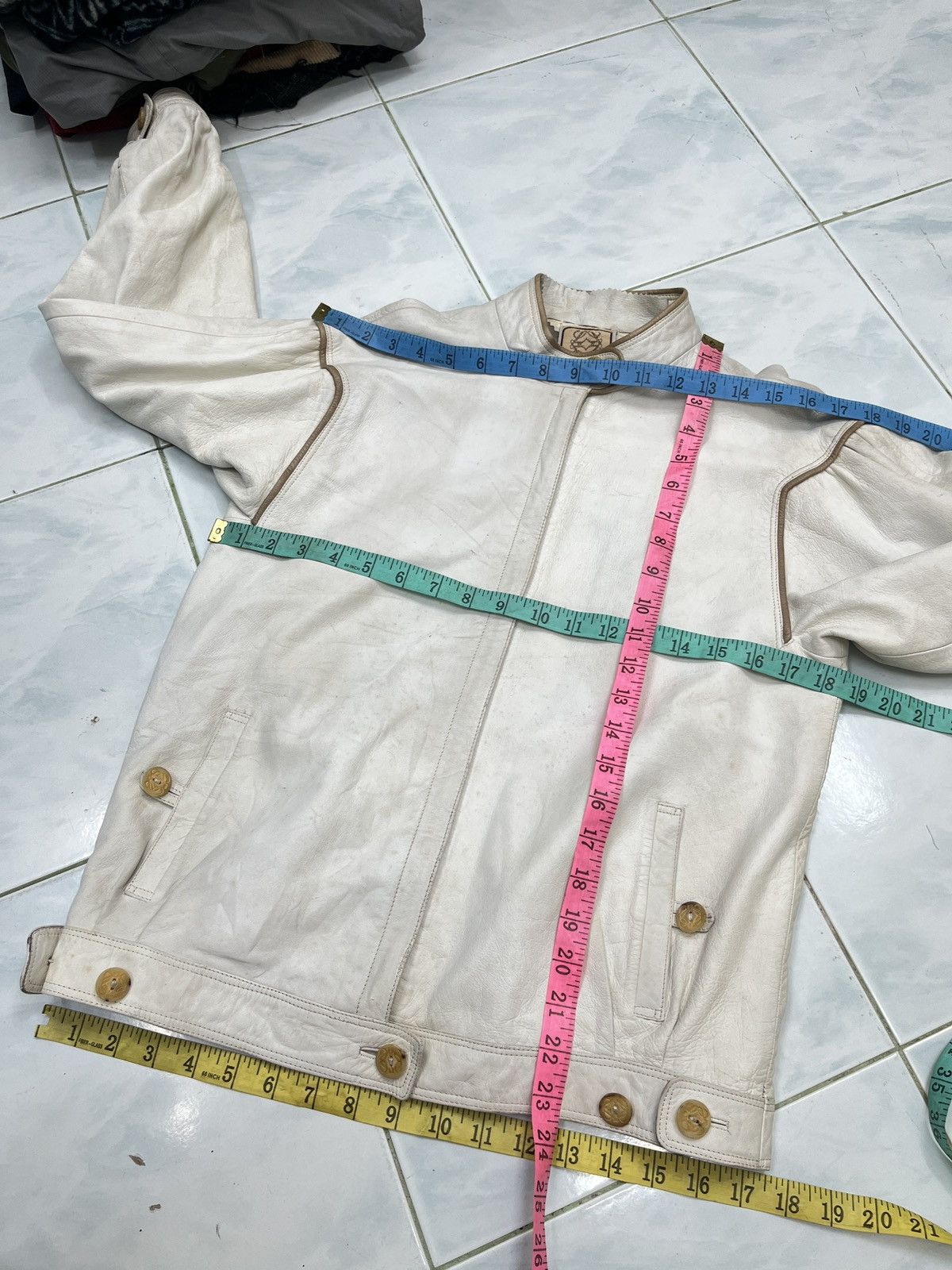 Loewe 🔥🔥🔥STEALS VTG LOEWE LEATHER JACKET Size S / US 4 / IT 40 - 24 Thumbnail