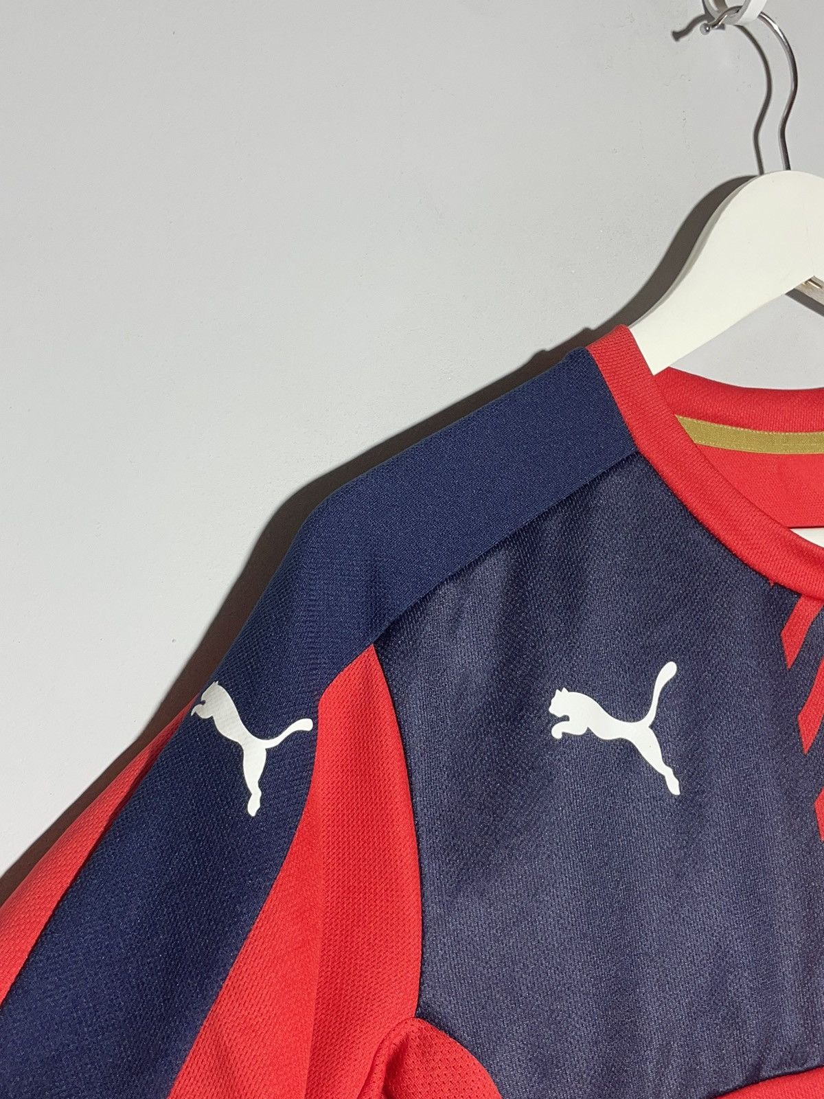 Nike Arsenal FC Puma Training Y2k Streetwear Football Shirt Size US M / EU 48-50 / 2 - 3 Thumbnail