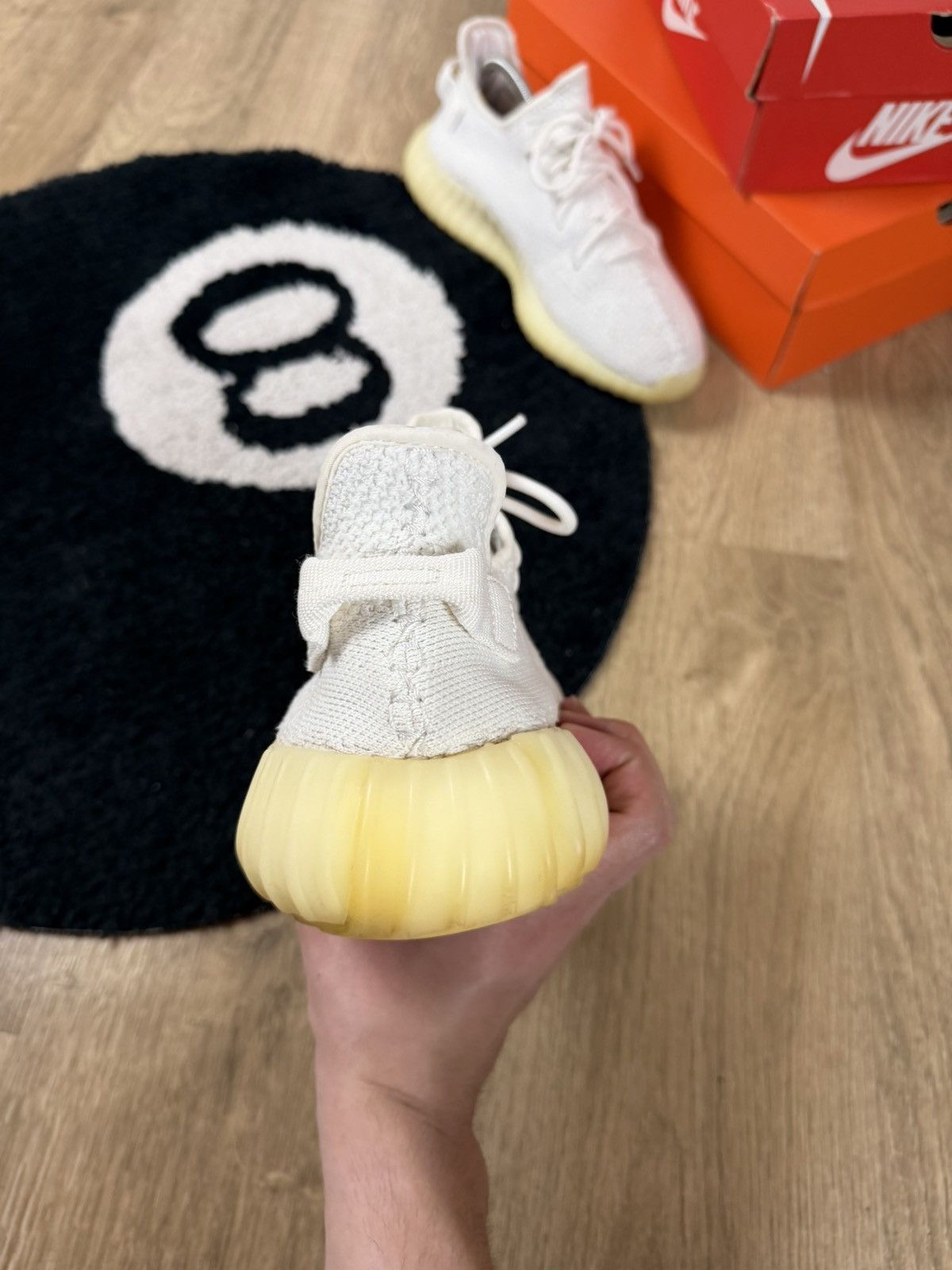Yeezy Adidas Yeezy Boost 350 V2 Cream Size US 10 / EU 43 - 10 Thumbnail
