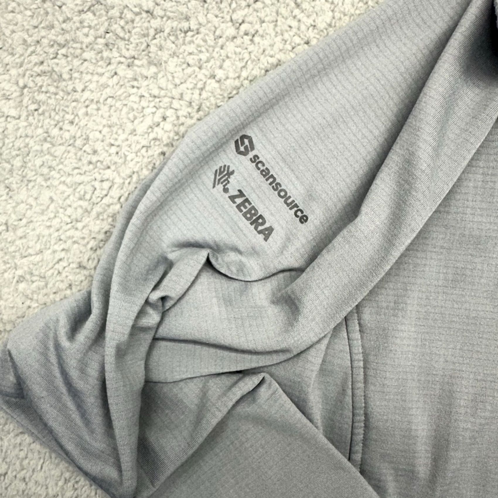 The North Face North Face Fleece Pullover Womens Medium Gray 1/4 Zip NF0A47FC ZEBRA scansource Size M / US 6-8 / IT 42-44 - 7 Thumbnail