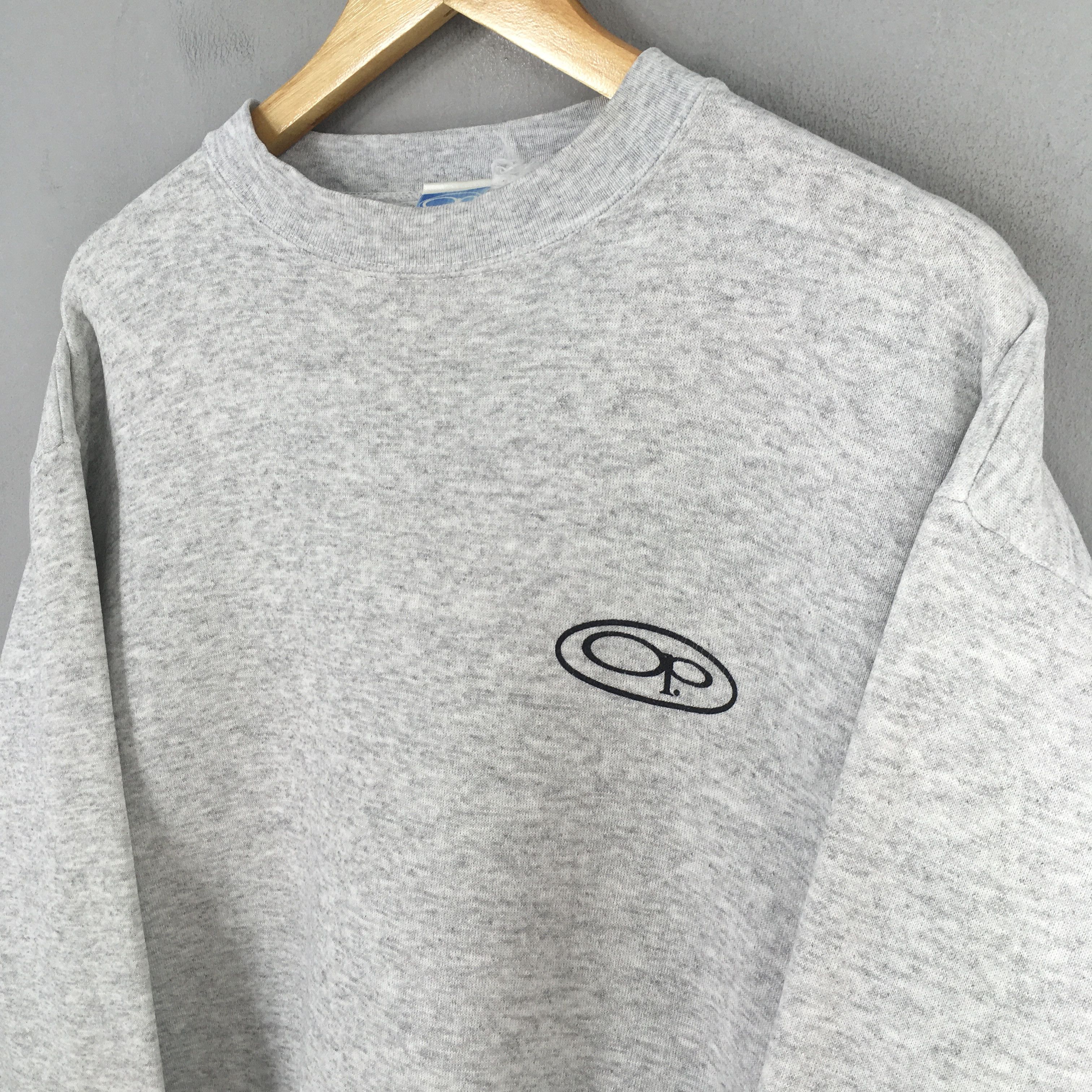 Vintage Vintage 90s OP Ocean Pacific Surfing Gray Sweatshirt Medium Size US M / EU 48-50 / 2 - 3 Thumbnail
