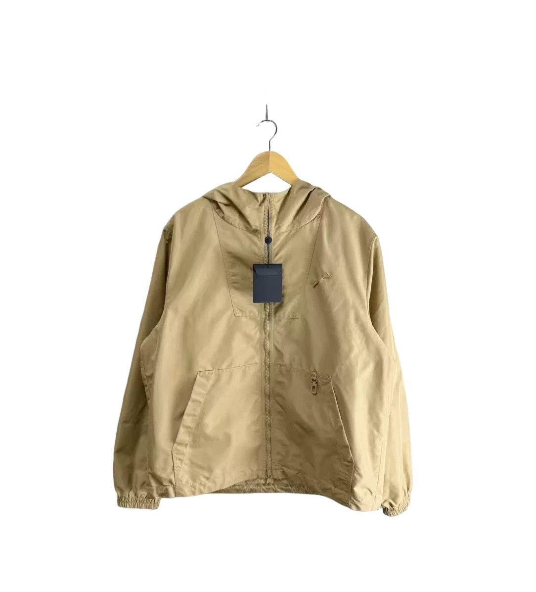 Louis Vuitton Louis Vuitton Monogram Reversible Windbreaker Size M Size US M / EU 48-50 / 2 - 1 Thumbnail